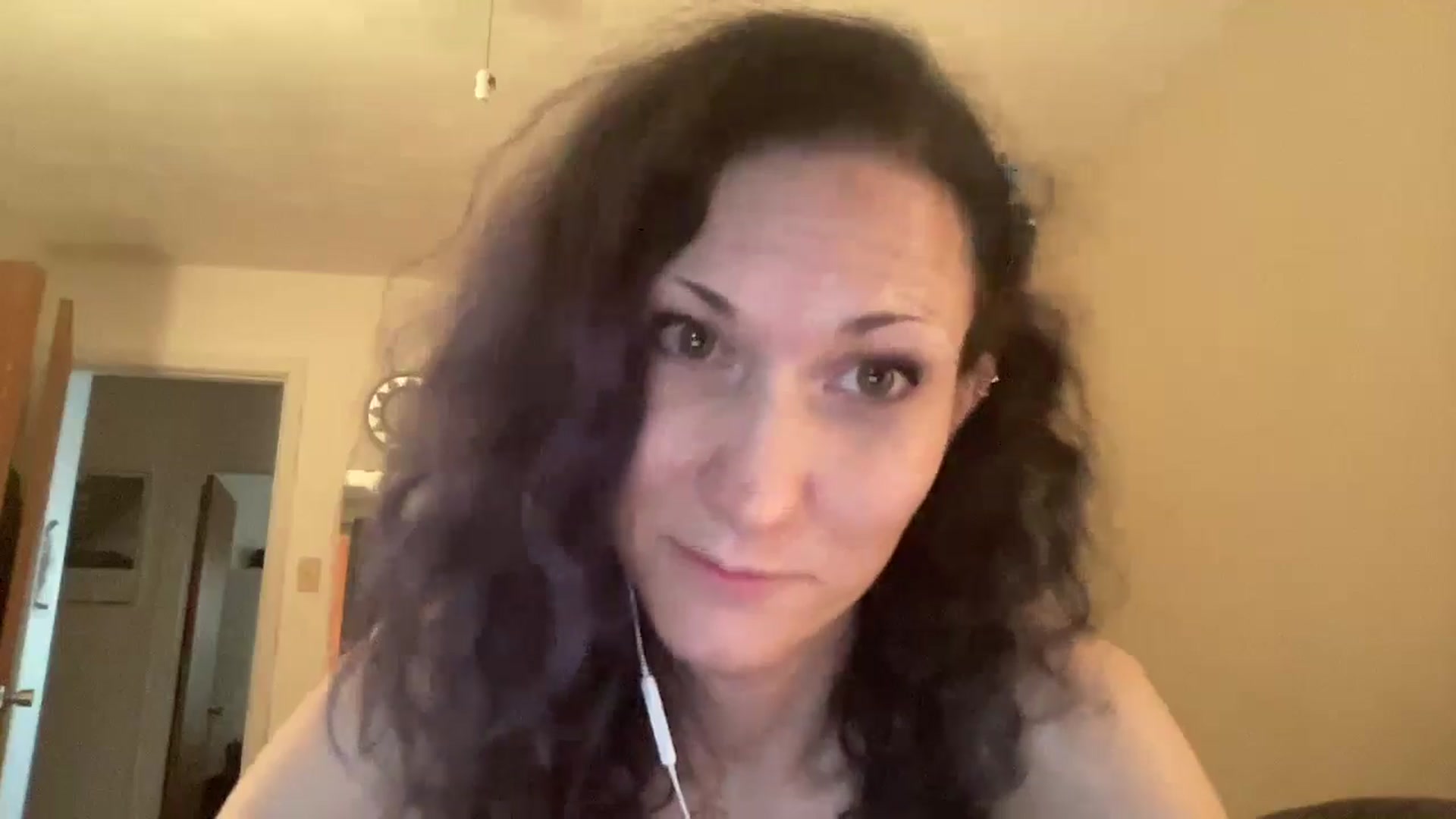Gallery image thumbnail from Phaedra's myfreecams stream on, 08/26/2024, 11:13 image 11 of 20