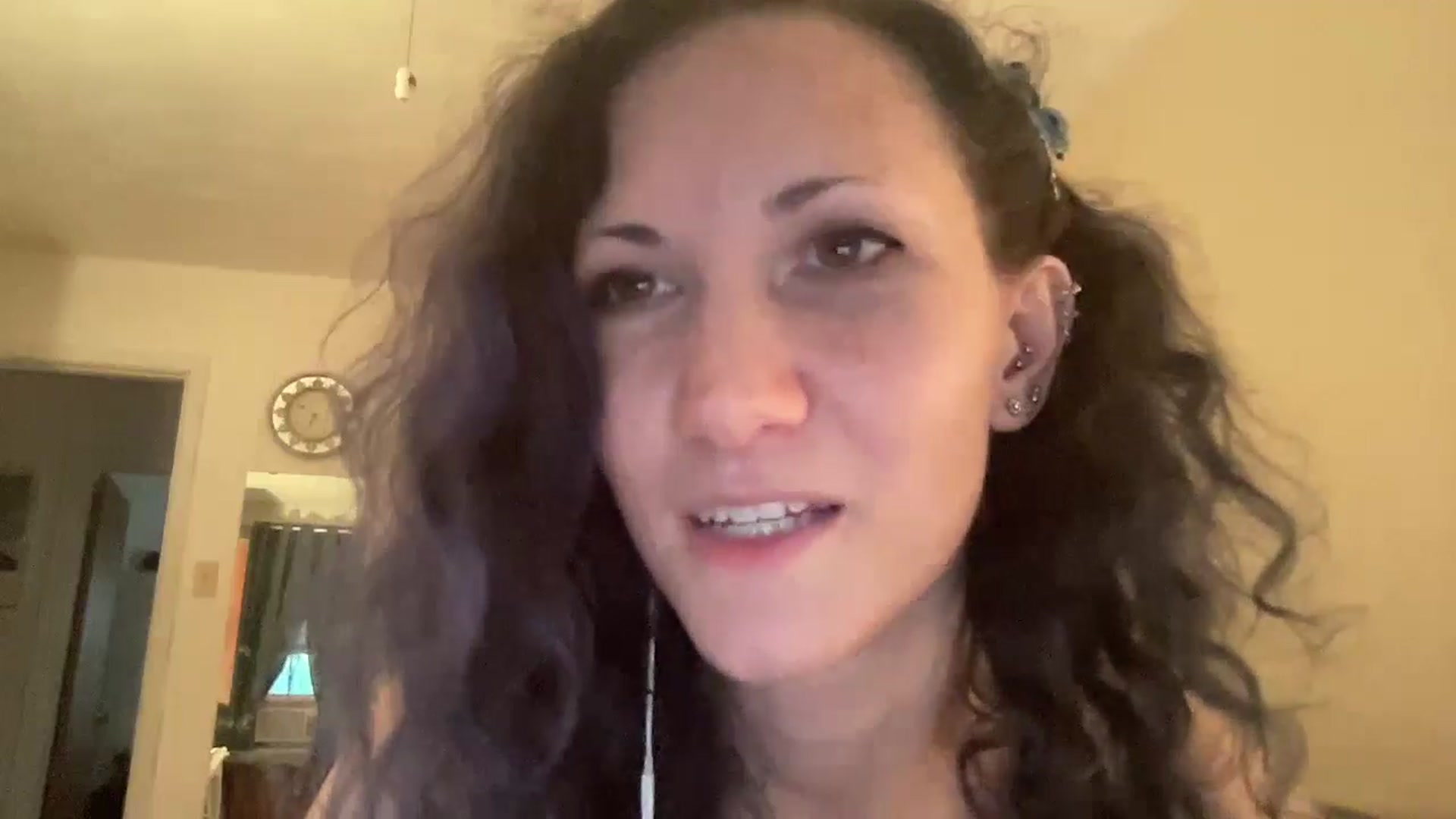 Gallery image thumbnail from Phaedra's myfreecams stream on, 08/26/2024, 11:13 image 5 of 20