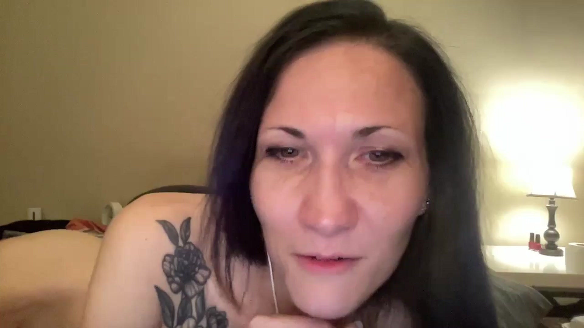 Gallery image thumbnail from Phaedra's myfreecams stream on, 08/28/2024, 08:13 image 3 of 20