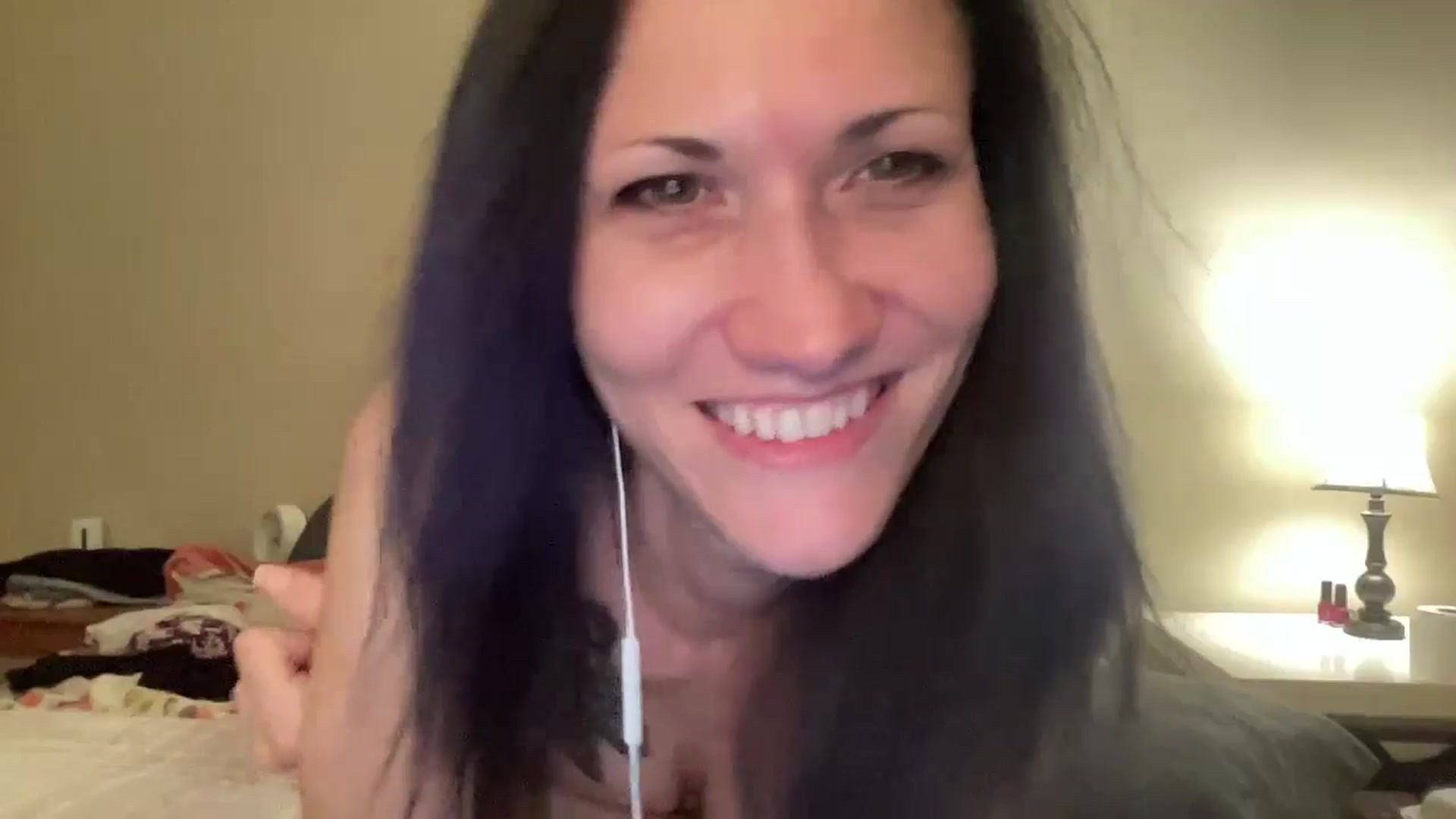 Gallery image thumbnail from Phaedra's myfreecams stream on, 08/28/2024, 08:13 image 15 of 20