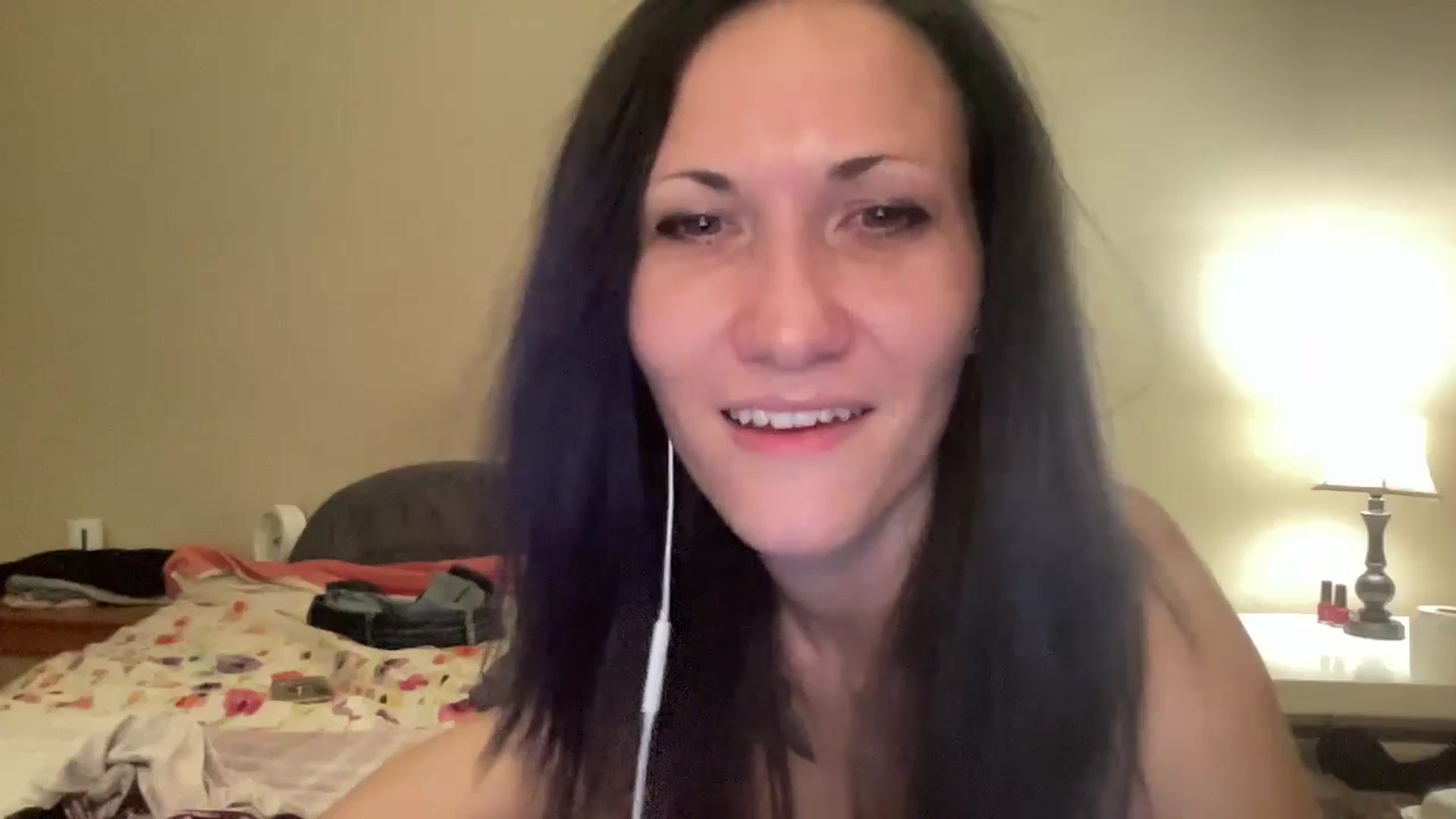 Gallery image thumbnail from Phaedra's myfreecams stream on, 08/28/2024, 08:13 image 19 of 20