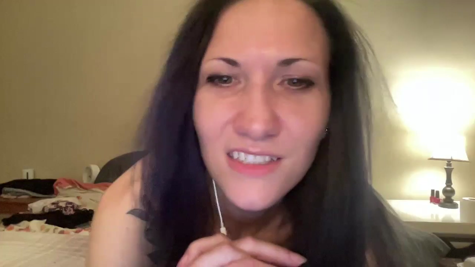 Gallery image thumbnail from Phaedra's myfreecams stream on, 08/28/2024, 08:13 image 13 of 20