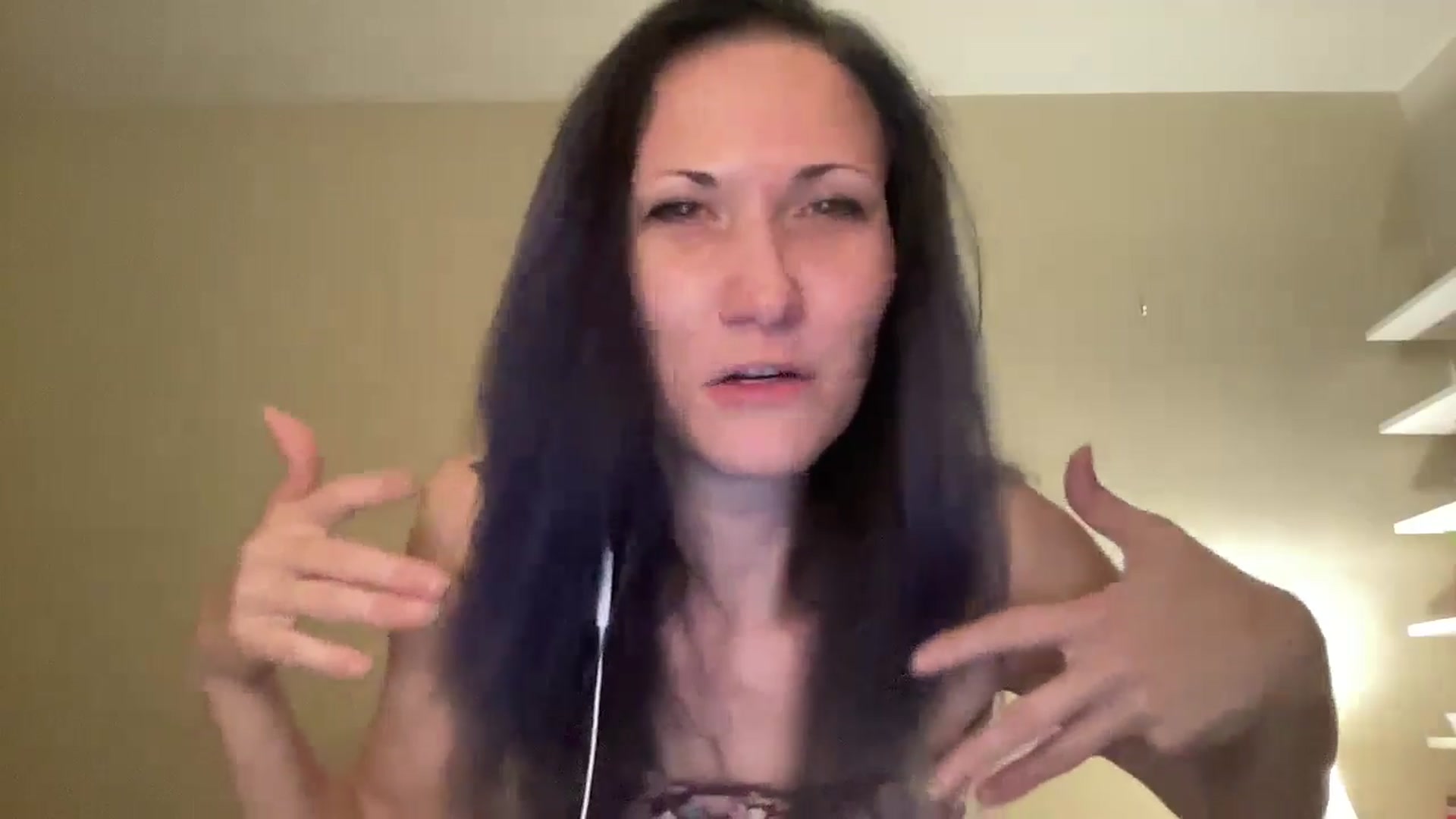 Gallery image thumbnail from Phaedra's myfreecams stream on, 08/28/2024, 09:59 image 7 of 20