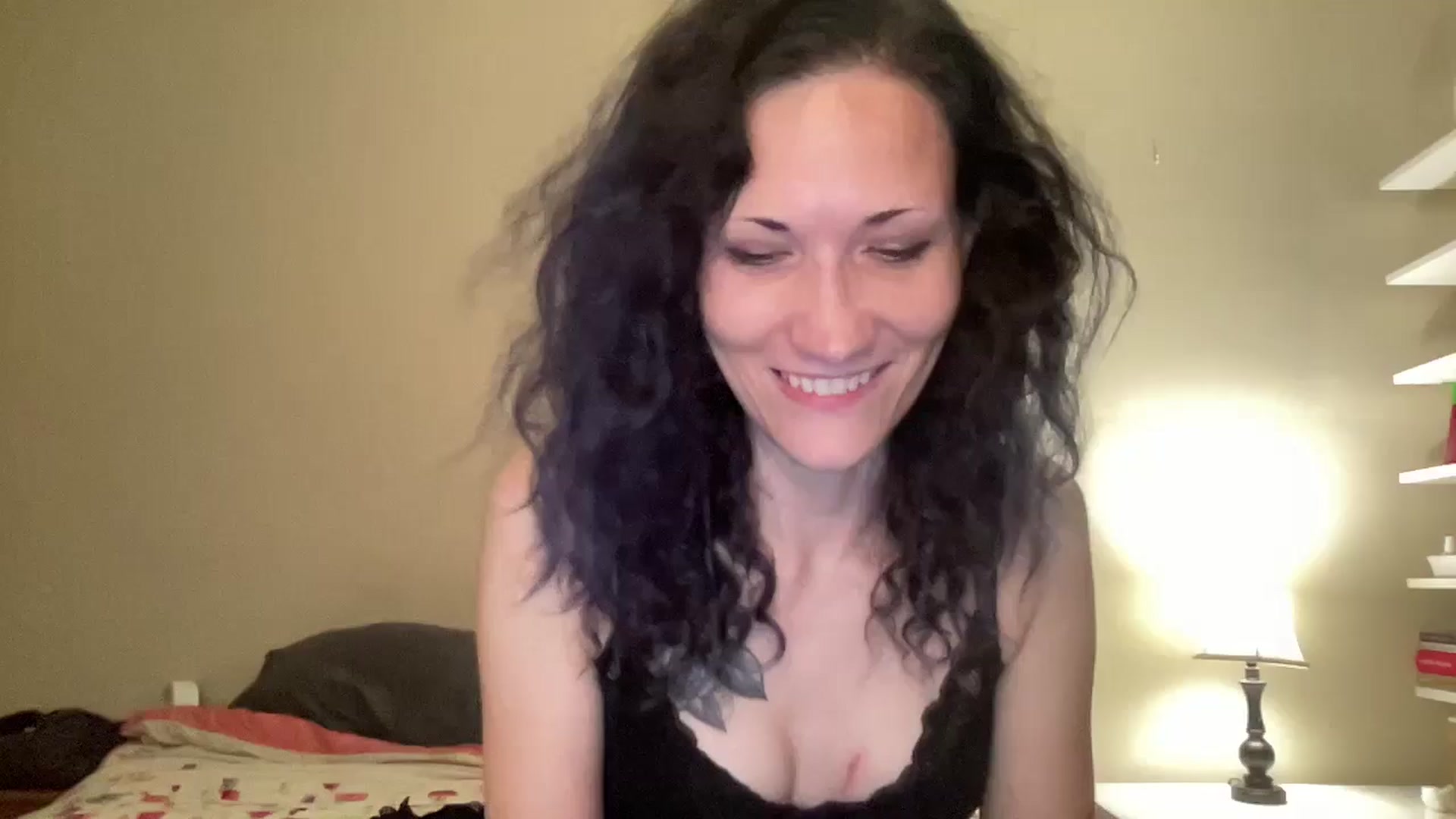 Gallery image thumbnail from Phaedra's myfreecams stream on, 09/07/2024, 10:38 image 8 of 20