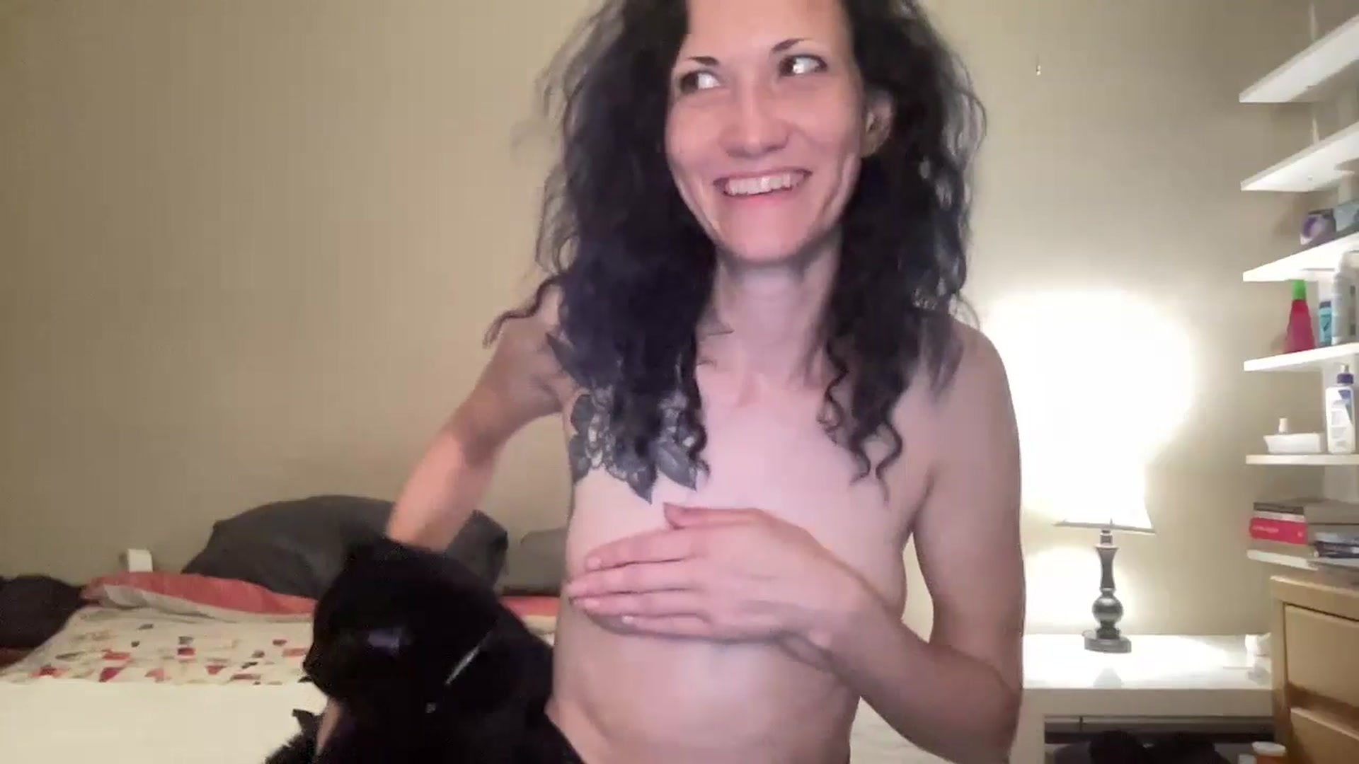 Gallery image thumbnail from Phaedra's myfreecams stream on, 09/07/2024, 10:38 image 15 of 20