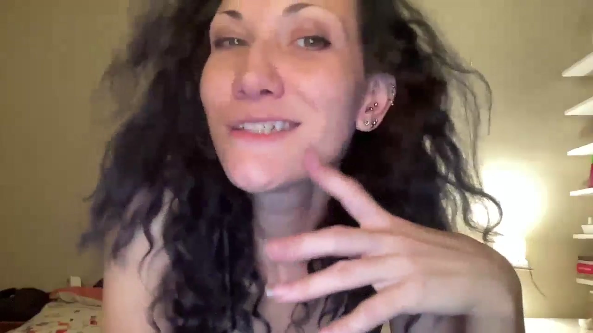 Gallery image thumbnail from Phaedra's myfreecams stream on, 09/07/2024, 10:38 image 10 of 20