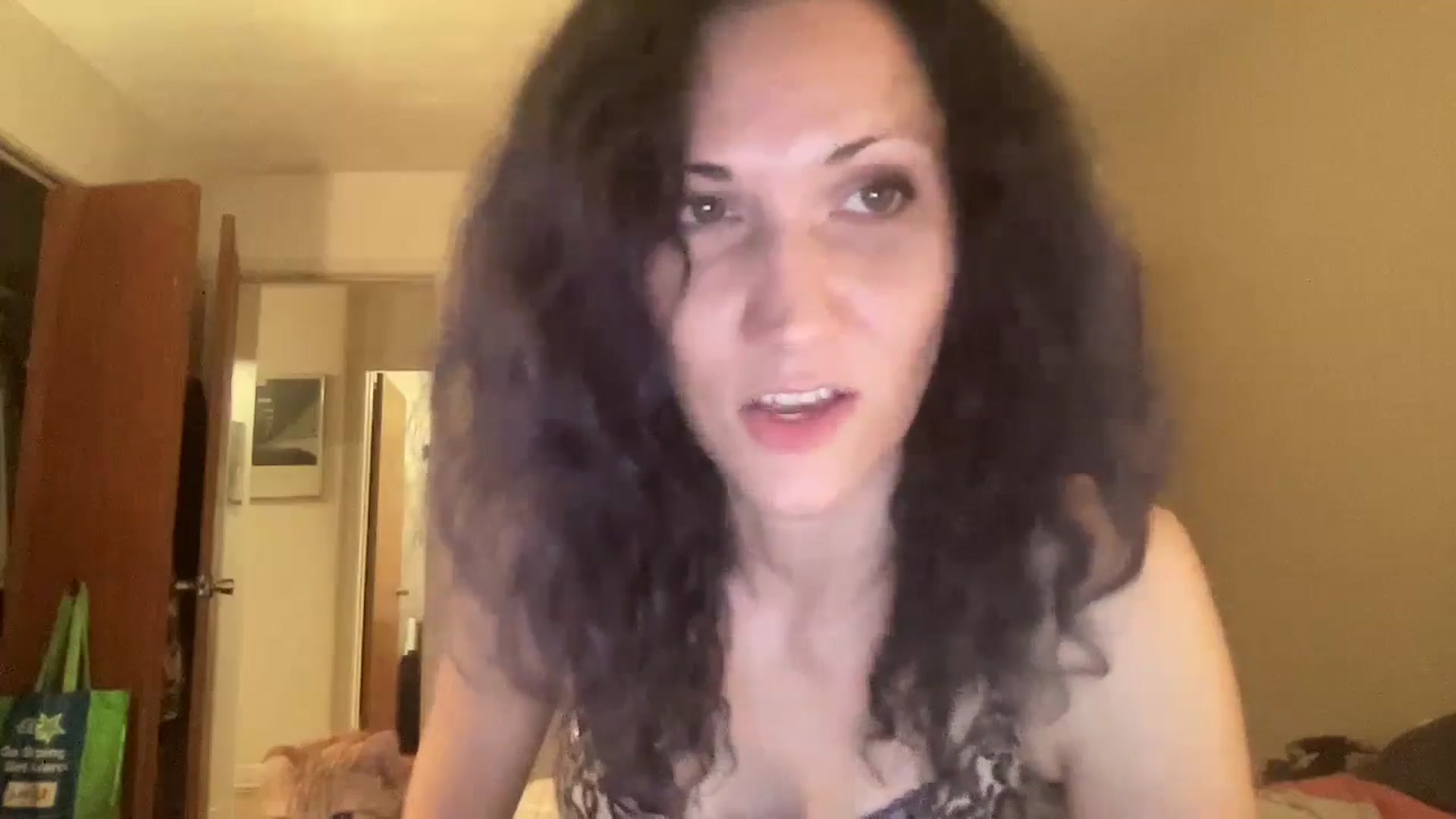 Gallery image thumbnail from Phaedra's myfreecams stream on, 09/12/2024, 09:29 image 3 of 20