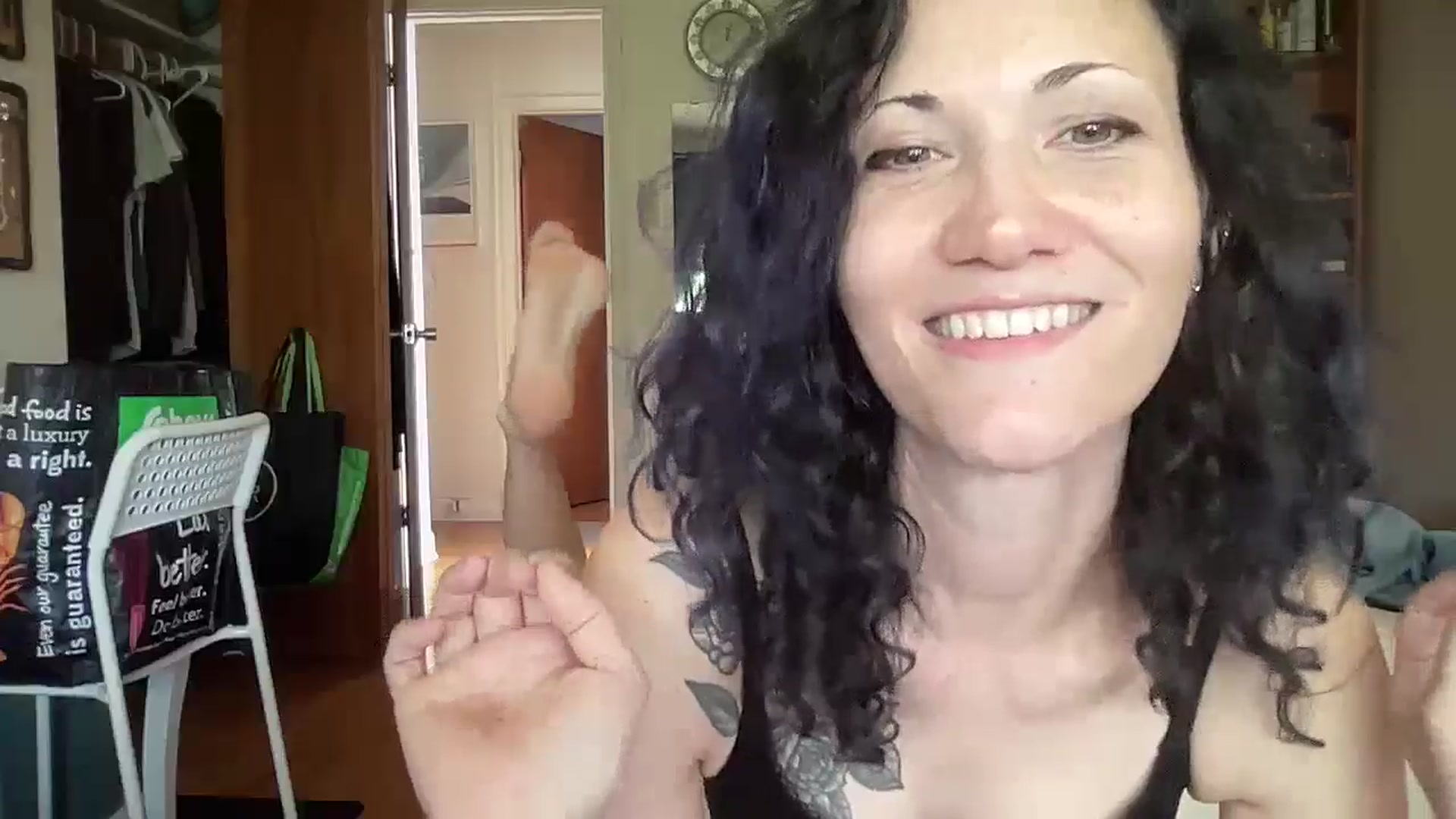 Gallery image thumbnail from Phaedra's myfreecams stream on, 10/13/2024, 16:16 image 12 of 20