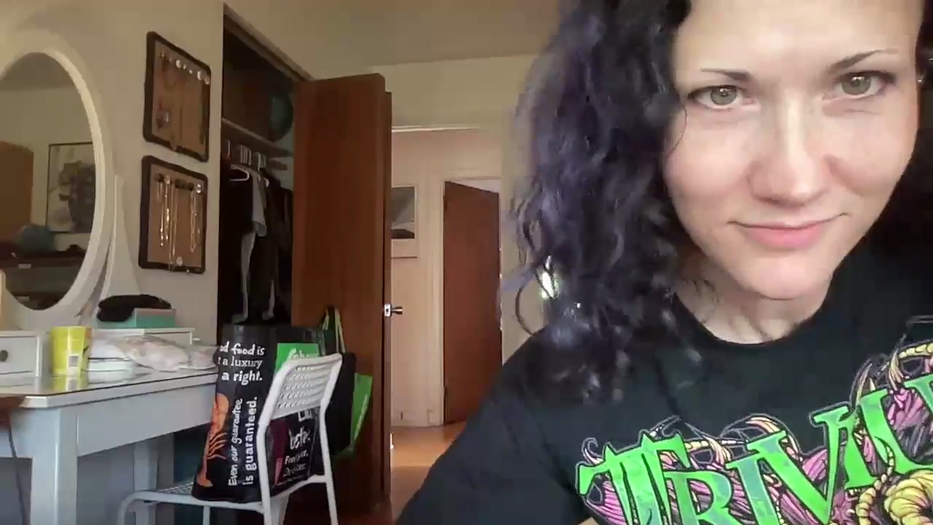 Gallery image thumbnail from Phaedra's myfreecams stream on, 10/13/2024, 16:16 image 4 of 20