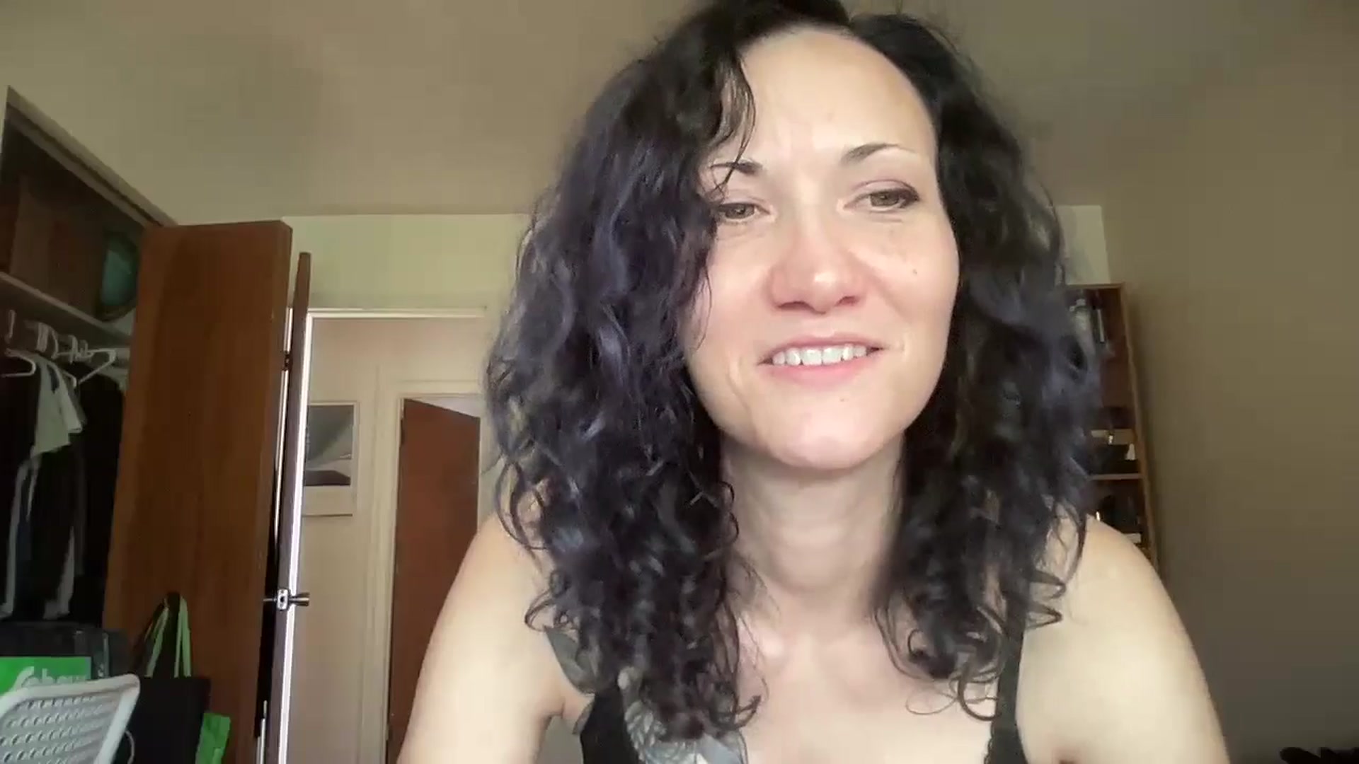 Gallery image thumbnail from Phaedra's myfreecams stream on, 10/13/2024, 16:16 image 18 of 20