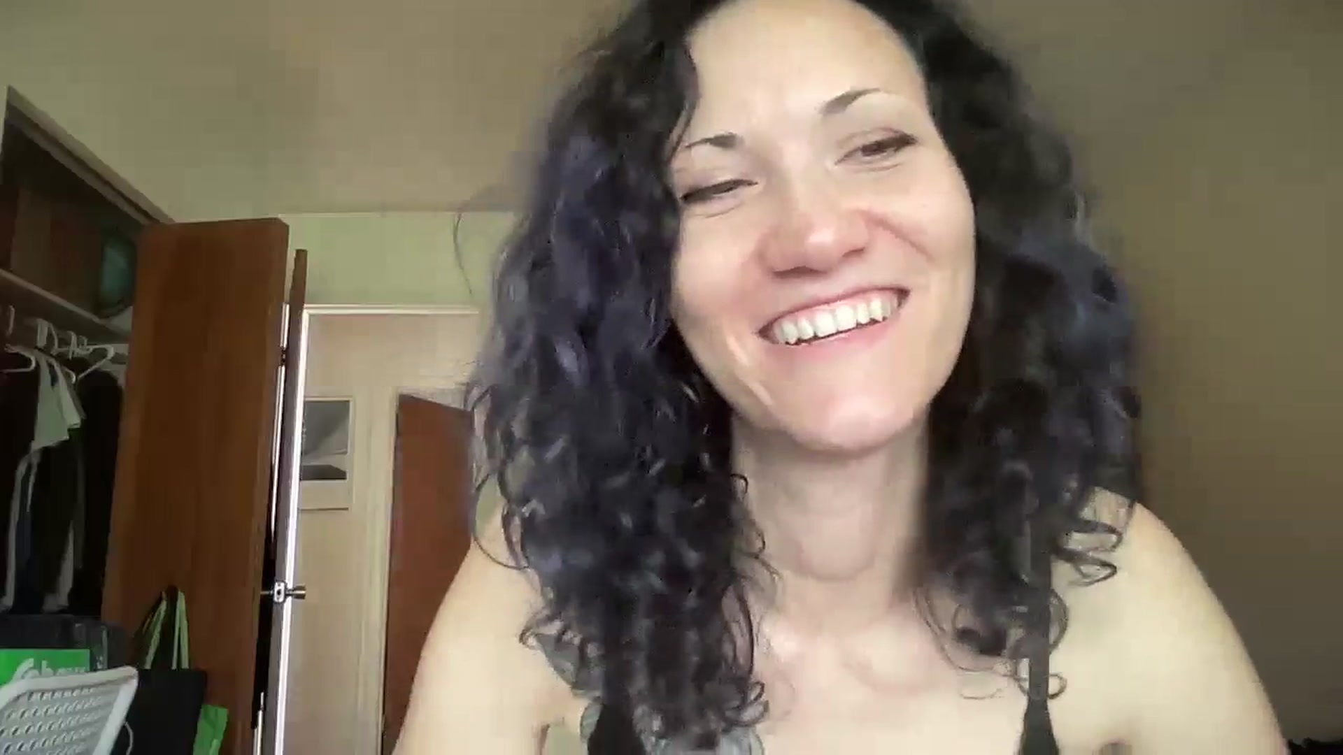 Gallery image thumbnail from Phaedra's myfreecams stream on, 10/13/2024, 16:16 image 17 of 20