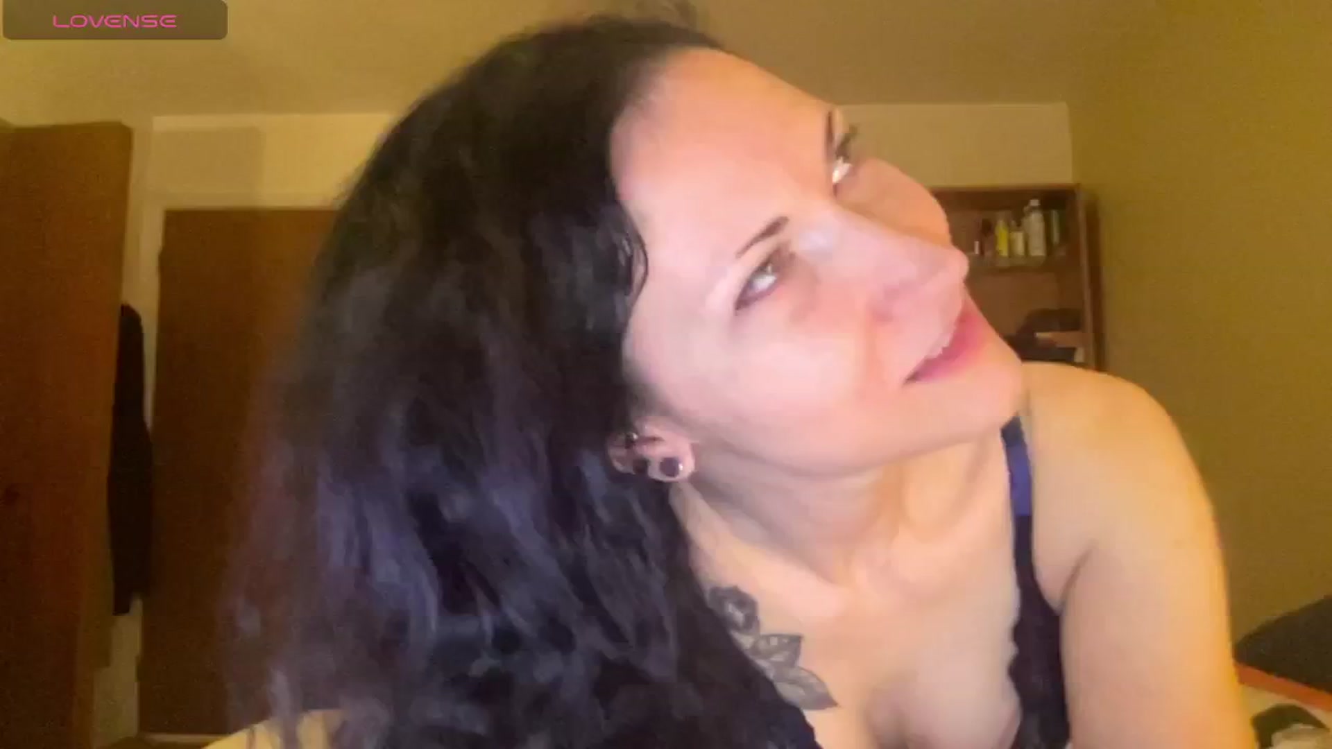 Gallery image thumbnail from Phaedra's myfreecams stream on, 10/22/2024, 06:43 image 17 of 20