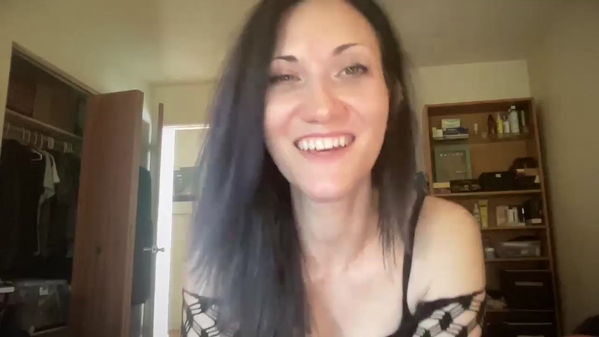 Gallery image thumbnail from Phaedra's myfreecams stream on, 10/24/2024, 16:00 image 18 of 20