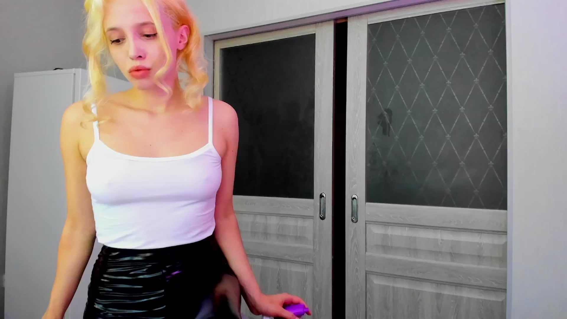 Gallery image thumbnail from PhantomEdging's myfreecams stream on, 06/21/2024, 14:16 image 11 of 20