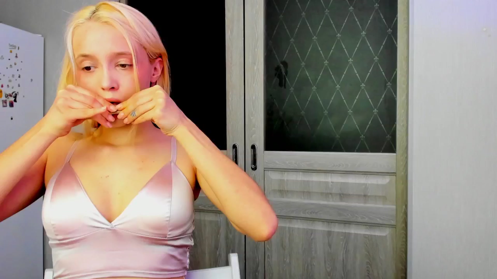 Gallery image thumbnail from PhantomEdging's myfreecams stream on, 06/25/2024, 09:35 image 15 of 20