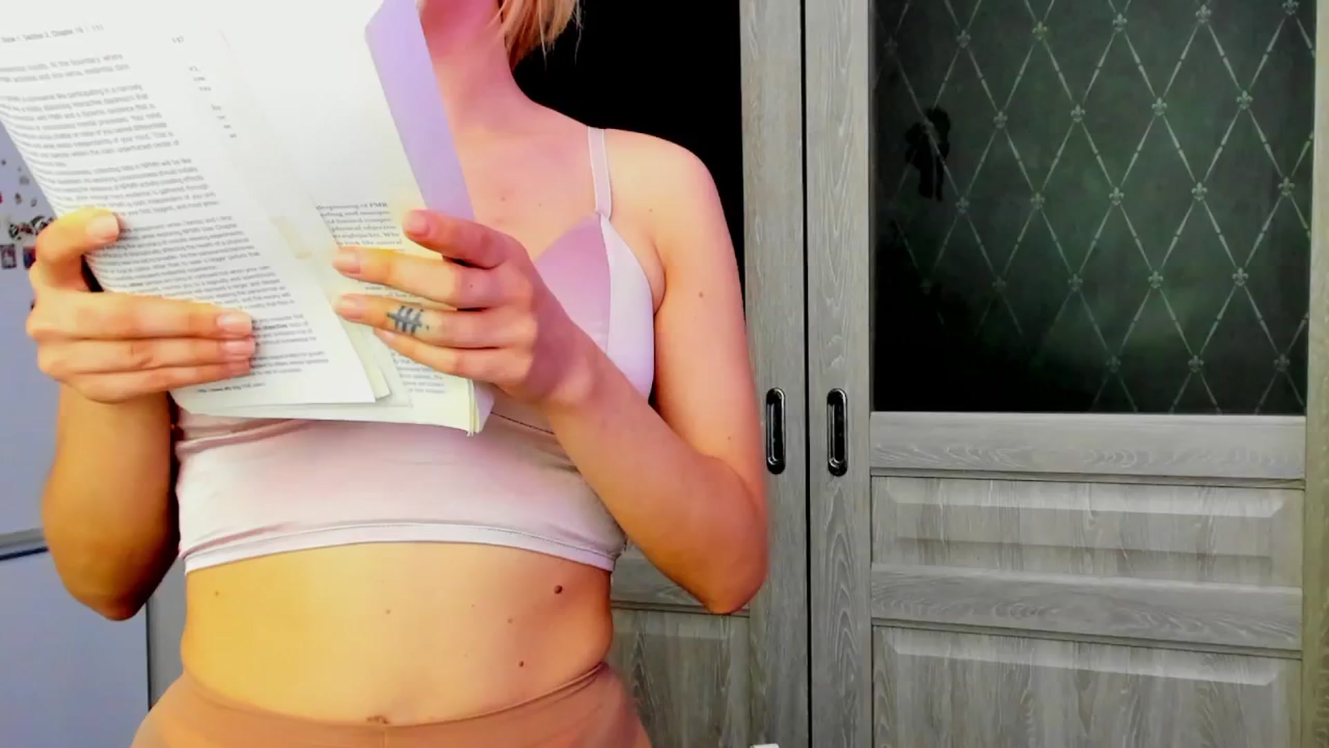 Gallery image thumbnail from PhantomEdging's myfreecams stream on, 06/25/2024, 09:35 image 13 of 20