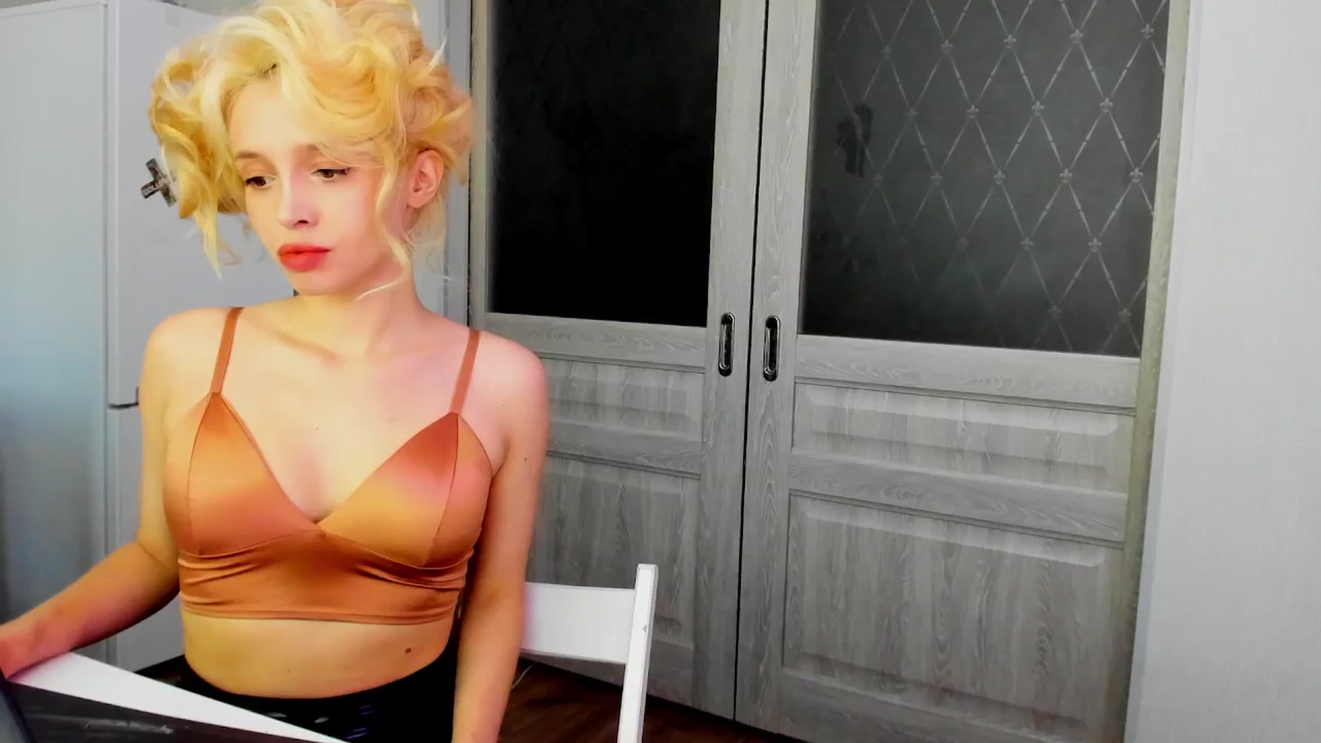 Gallery image thumbnail from PhantomEdging's myfreecams stream on, 06/30/2024, 15:07 image 6 of 20