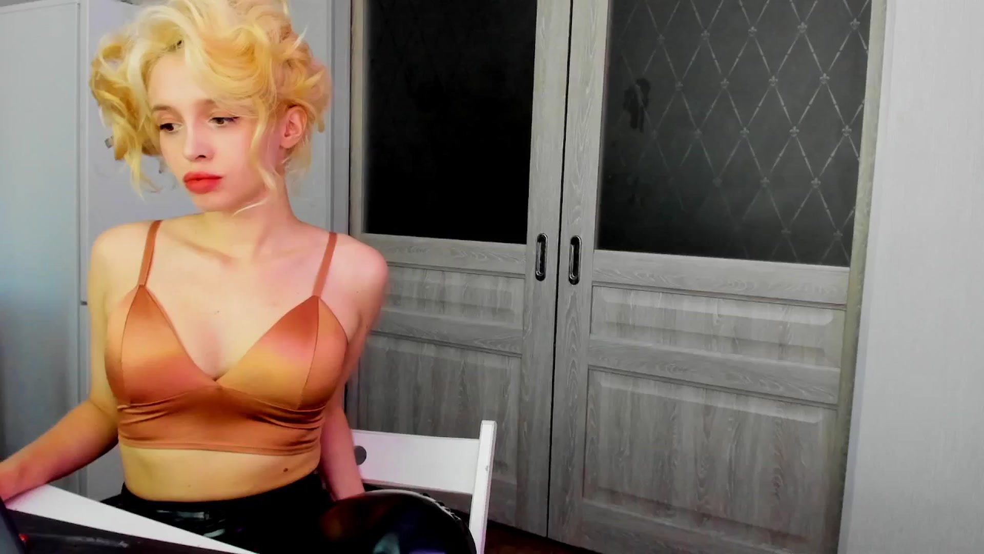 Gallery image thumbnail from PhantomEdging's myfreecams stream on, 06/30/2024, 15:07 image 19 of 20
