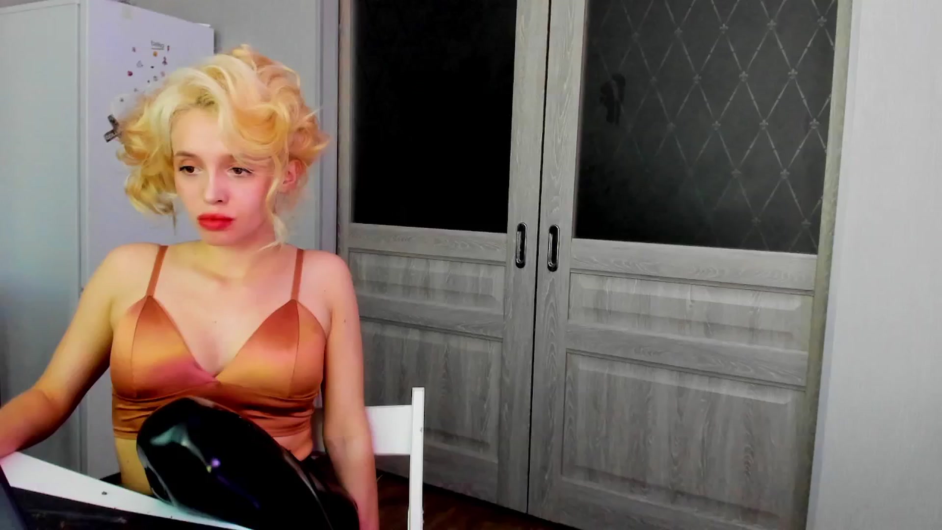 Gallery image thumbnail from PhantomEdging's myfreecams stream on, 06/30/2024, 15:55 image 14 of 20