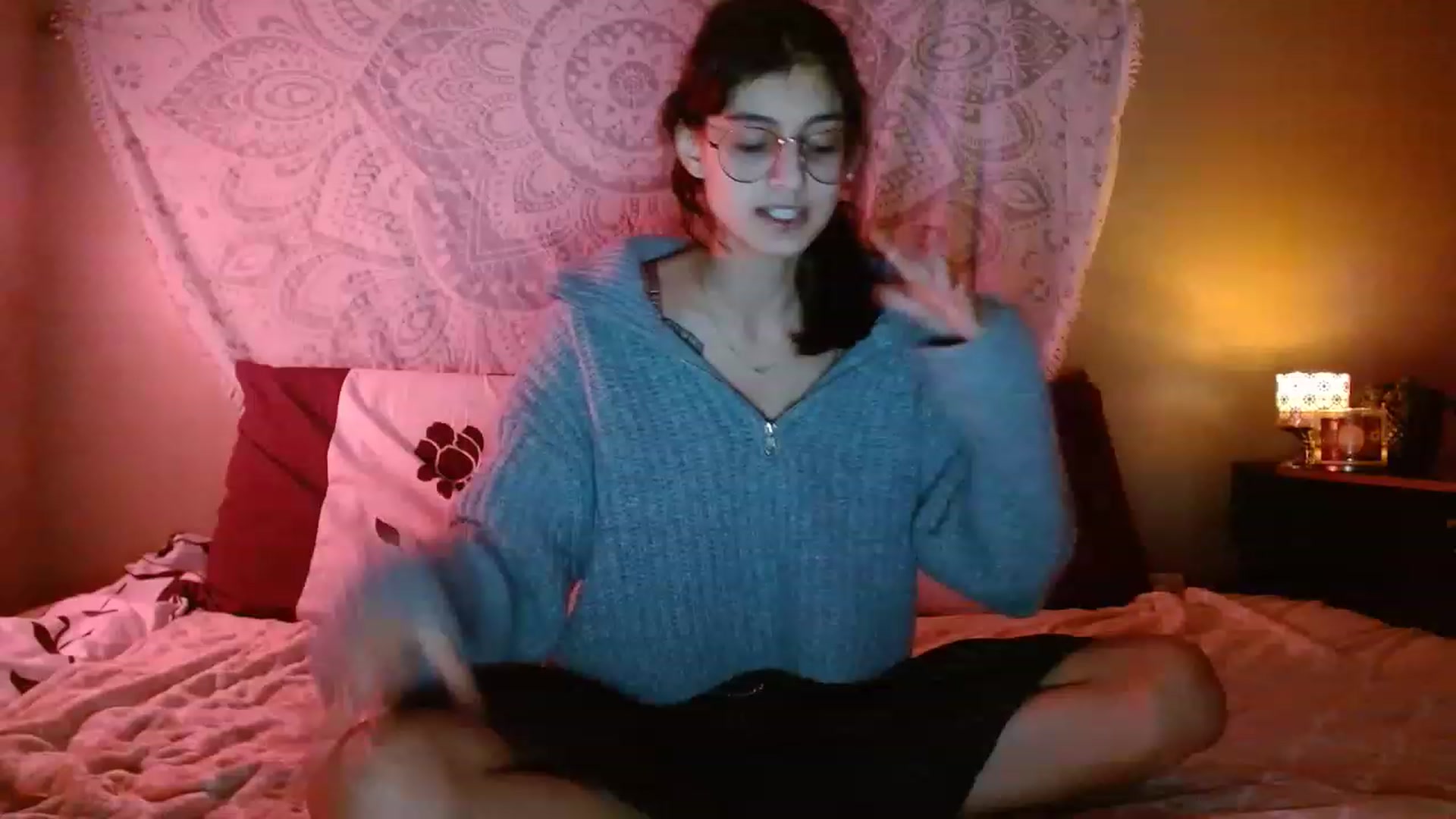 Gallery image thumbnail from PhantomGray's myfreecams stream on, 12/28/2022, 06:51 image 13 of 20