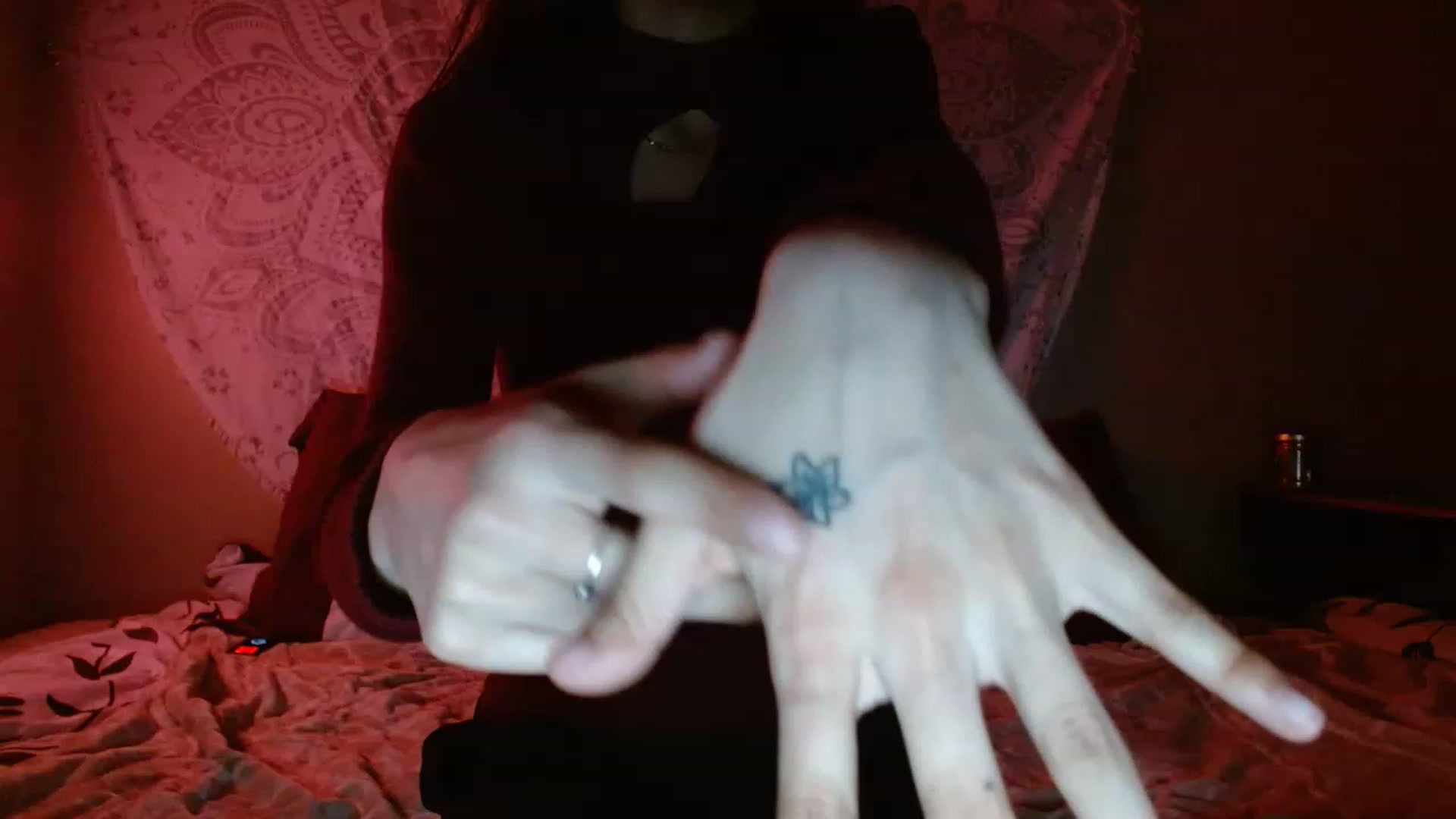 Gallery image thumbnail from PhantomGray's myfreecams stream on, 01/04/2023, 06:41 image 6 of 20