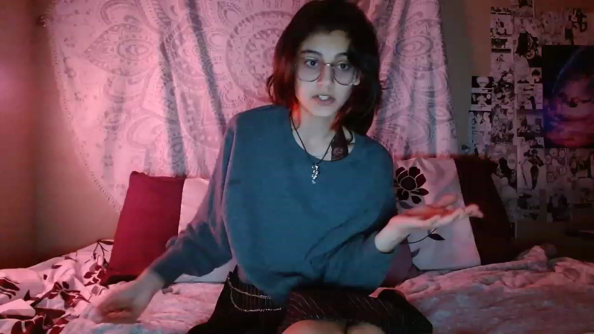 Gallery image thumbnail from PhantomGray's myfreecams stream on, 04/26/2023, 05:22 image 1 of 20