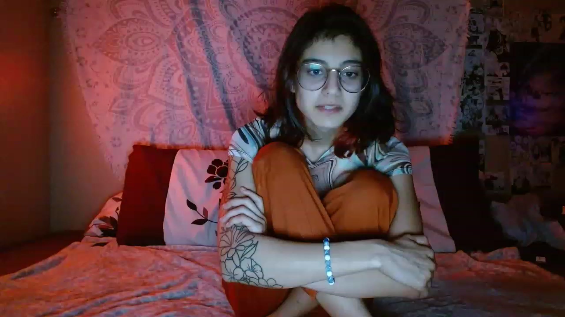 Gallery image thumbnail from PhantomGray's myfreecams stream on, 05/17/2023, 05:39 image 4 of 20