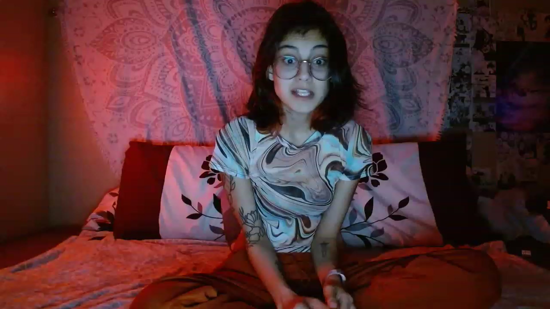 Gallery image thumbnail from PhantomGray's myfreecams stream on, 05/17/2023, 05:39 image 6 of 20