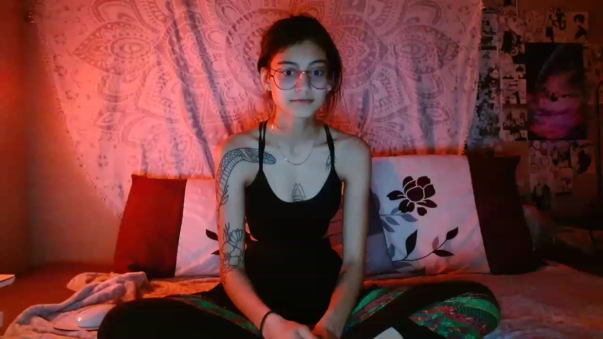 Gallery image thumbnail from PhantomGray's myfreecams stream on, 05/31/2023, 05:50 image 20 of 20