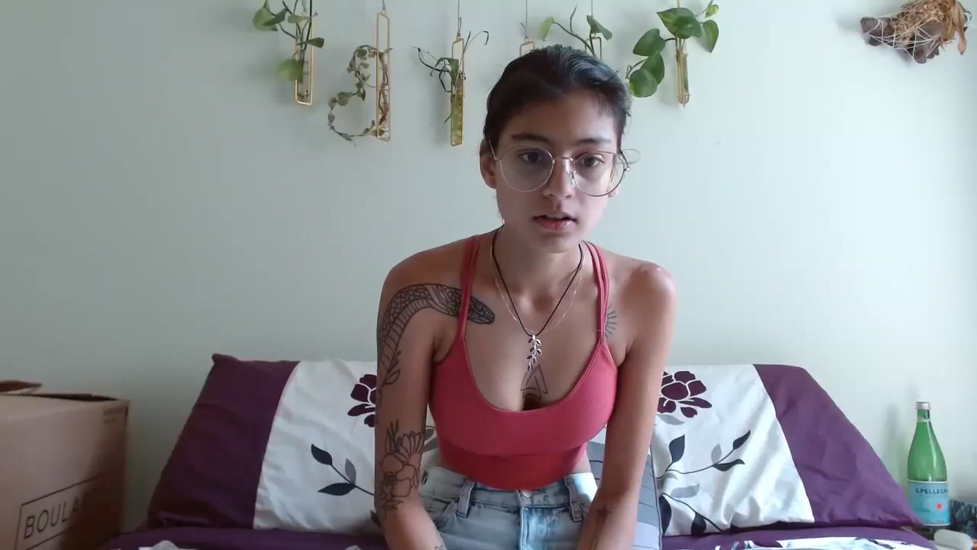 Gallery image thumbnail from PhantomGray's myfreecams stream on, 08/17/2023, 21:36 image 9 of 20