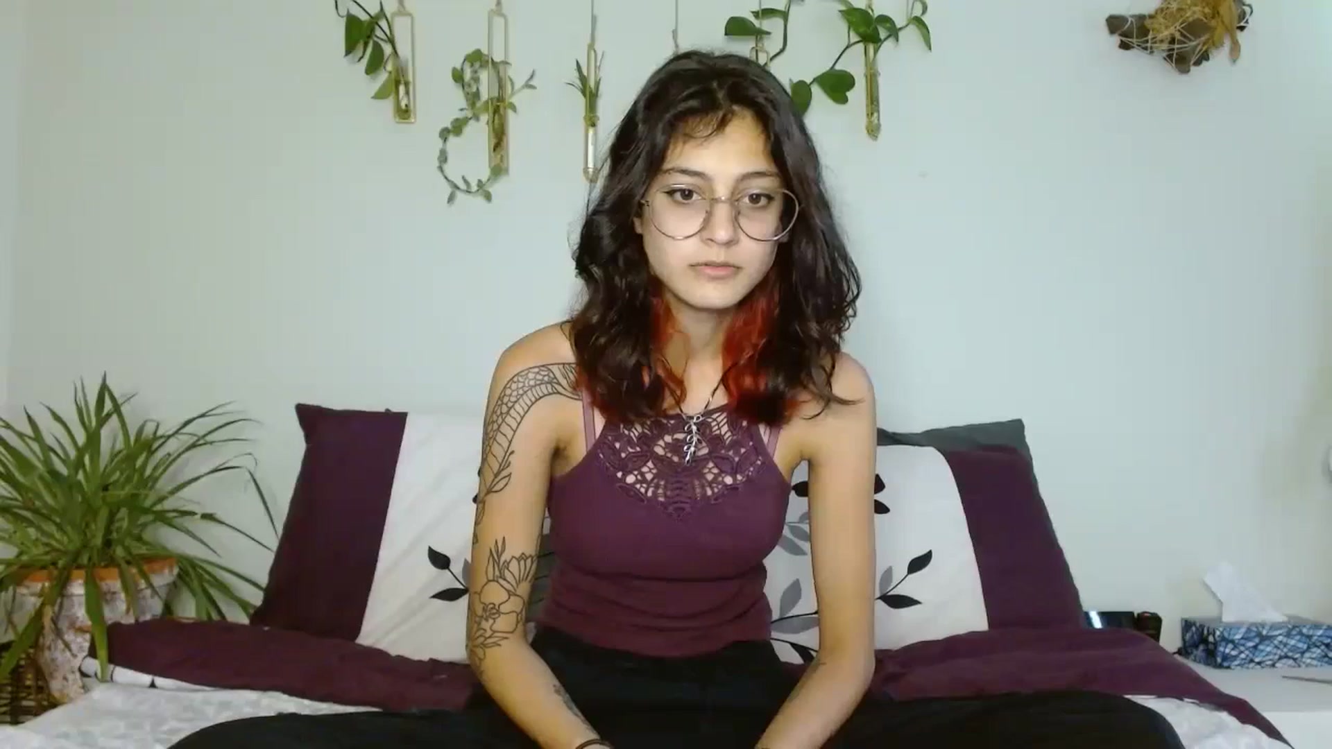 Gallery image thumbnail from PhantomGray's myfreecams stream on, 10/03/2023, 22:52 image 13 of 20