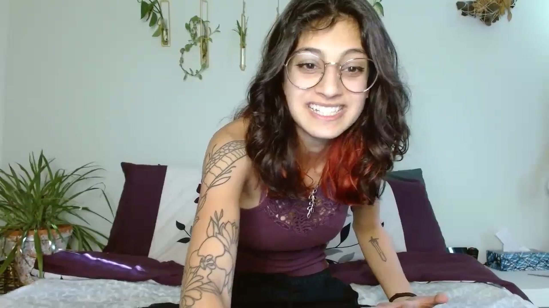 Gallery image thumbnail from PhantomGray's myfreecams stream on, 10/03/2023, 22:52 image 5 of 20