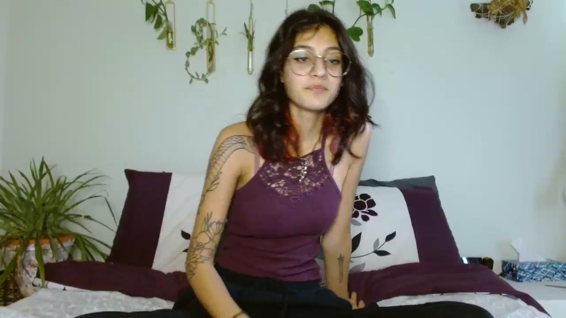 Gallery image thumbnail from PhantomGray's myfreecams stream on, 10/03/2023, 22:52 image 7 of 20