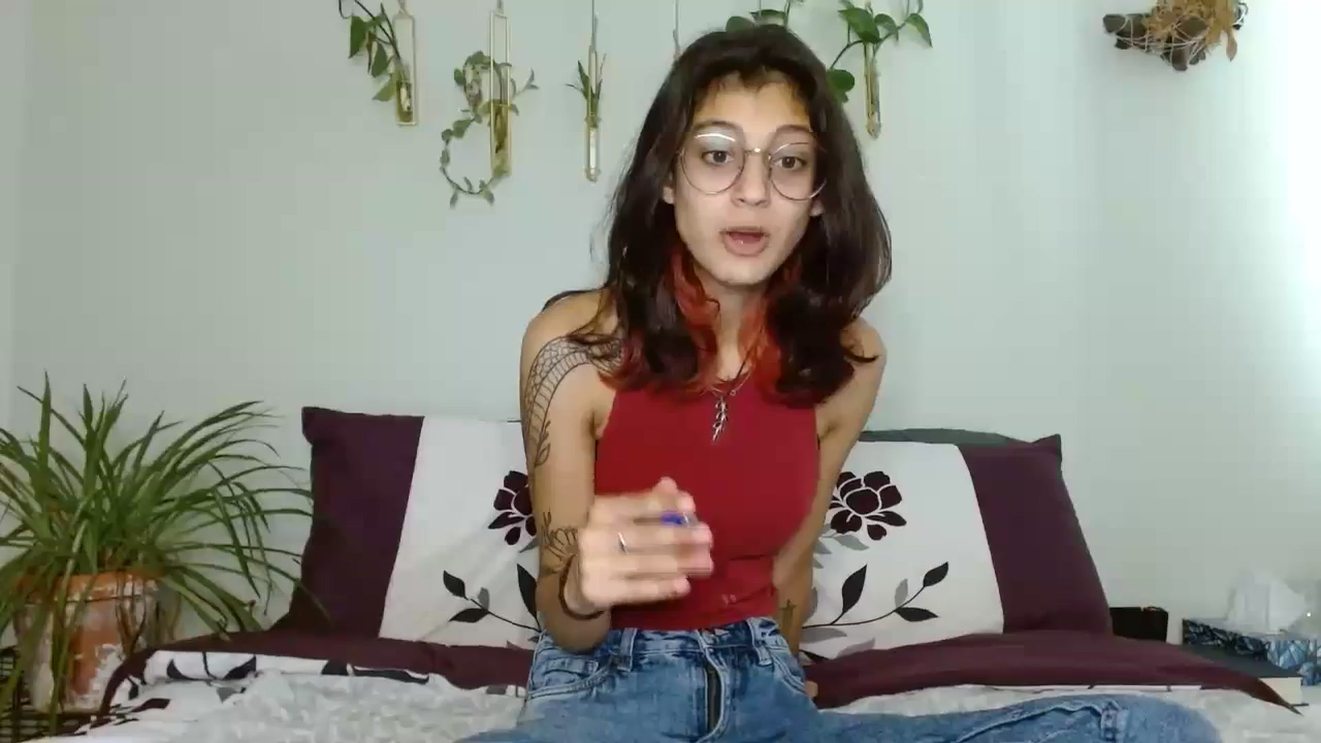 Gallery image thumbnail from PhantomGray's myfreecams stream on, 10/04/2023, 17:31 image 20 of 20