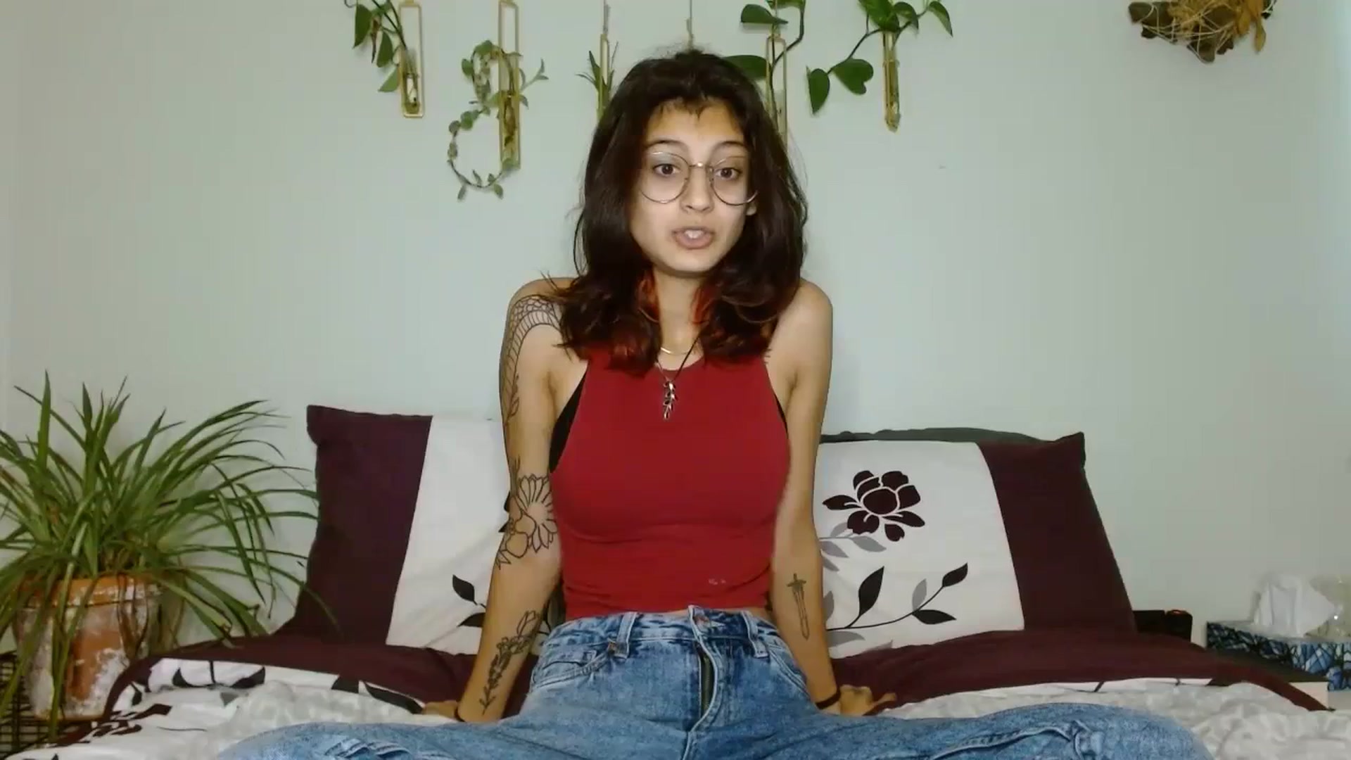 Gallery image thumbnail from PhantomGray's myfreecams stream on, 10/04/2023, 17:31 image 1 of 20