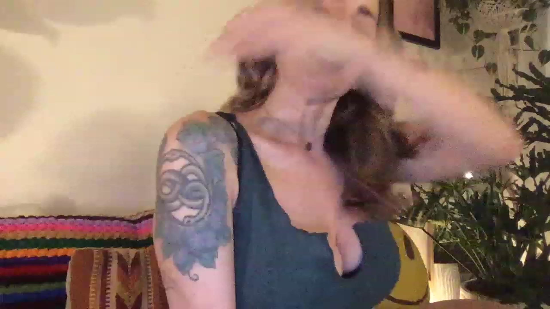 Gallery image thumbnail from PhoebeWoods's myfreecams stream on, 02/11/2023, 05:06 image 12 of 20