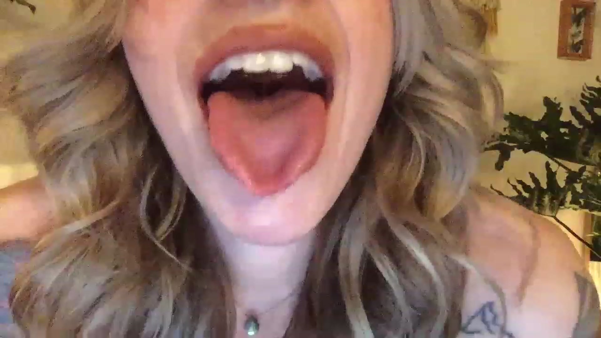 Gallery image thumbnail from PhoebeWoods's myfreecams stream on, 02/11/2023, 05:06 image 20 of 20