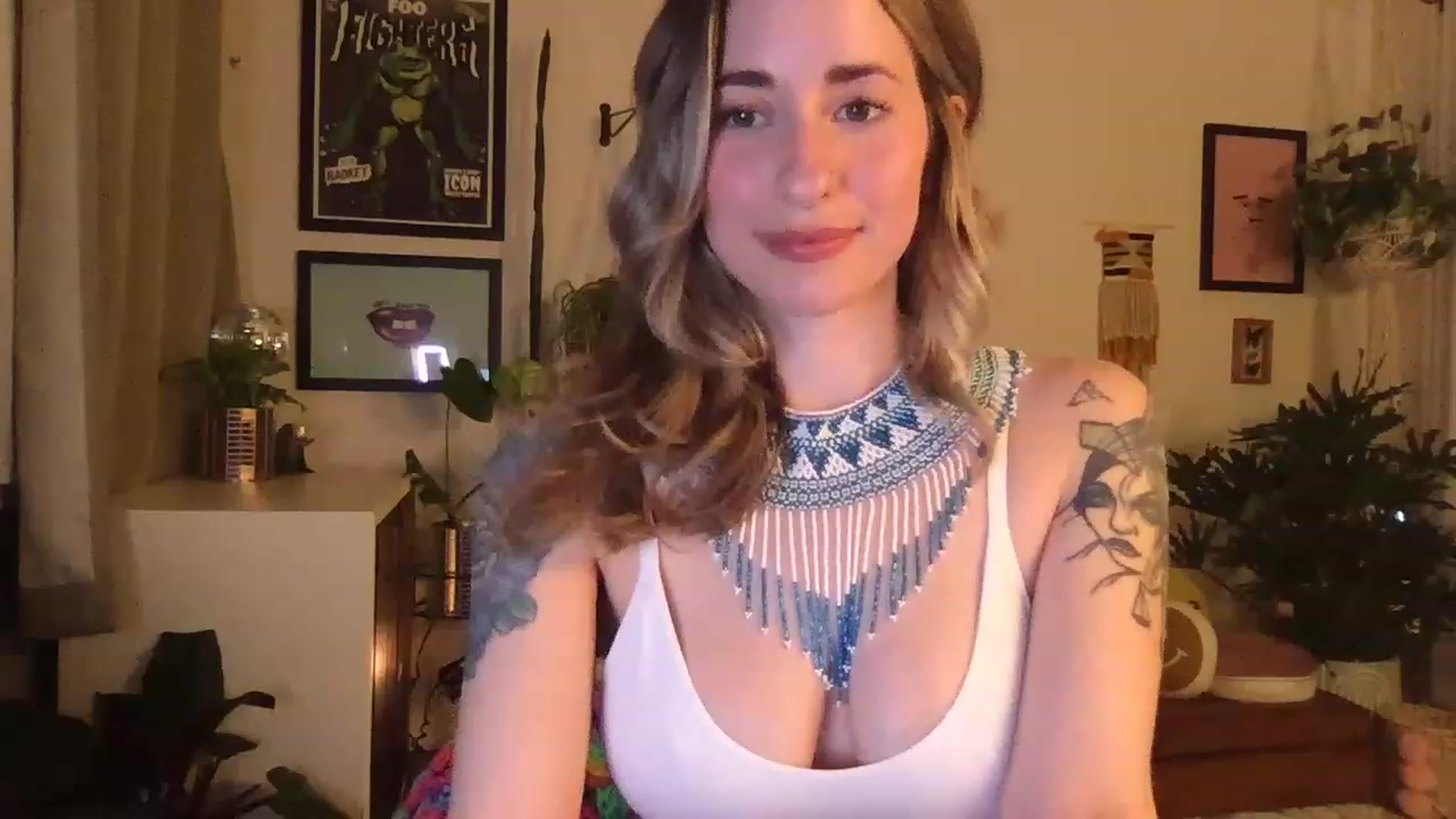 Gallery image thumbnail from PhoebeWoods's myfreecams stream on, 02/13/2023, 04:03 image 18 of 20