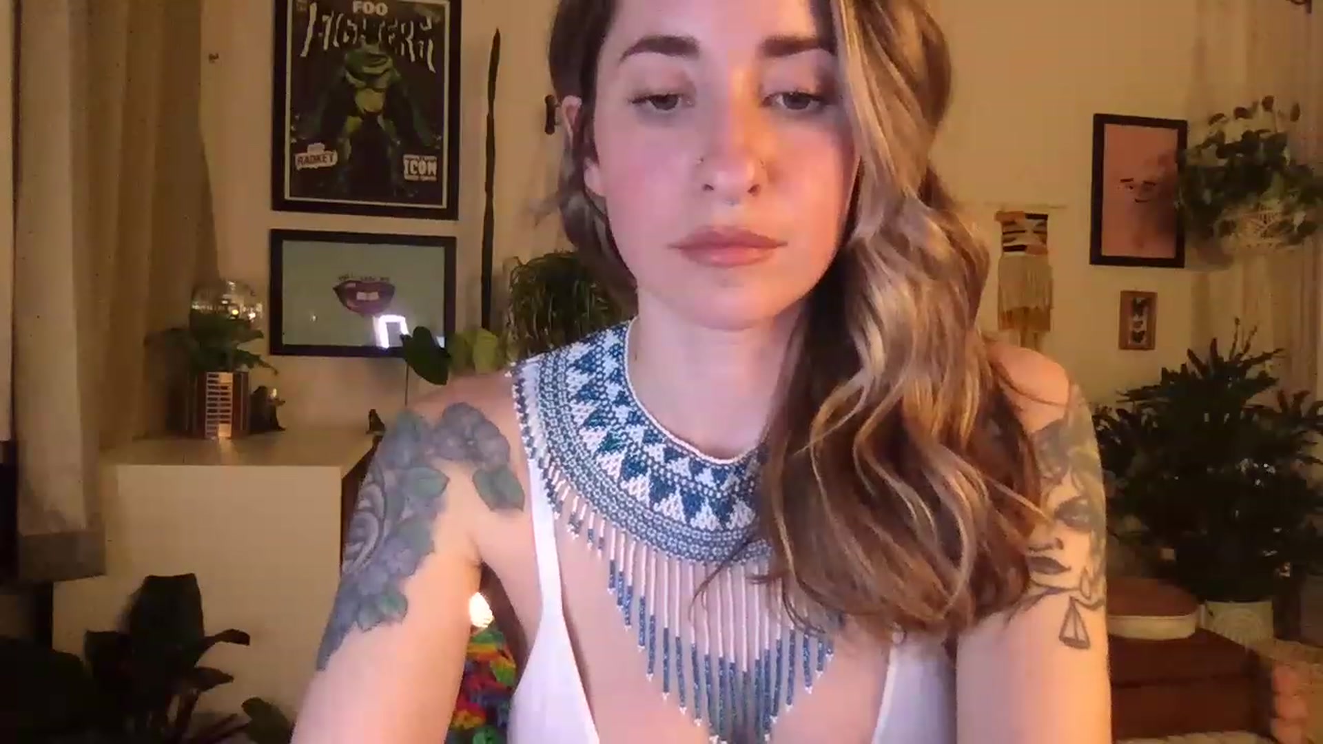 Gallery image thumbnail from PhoebeWoods's myfreecams stream on, 02/13/2023, 04:03 image 19 of 20