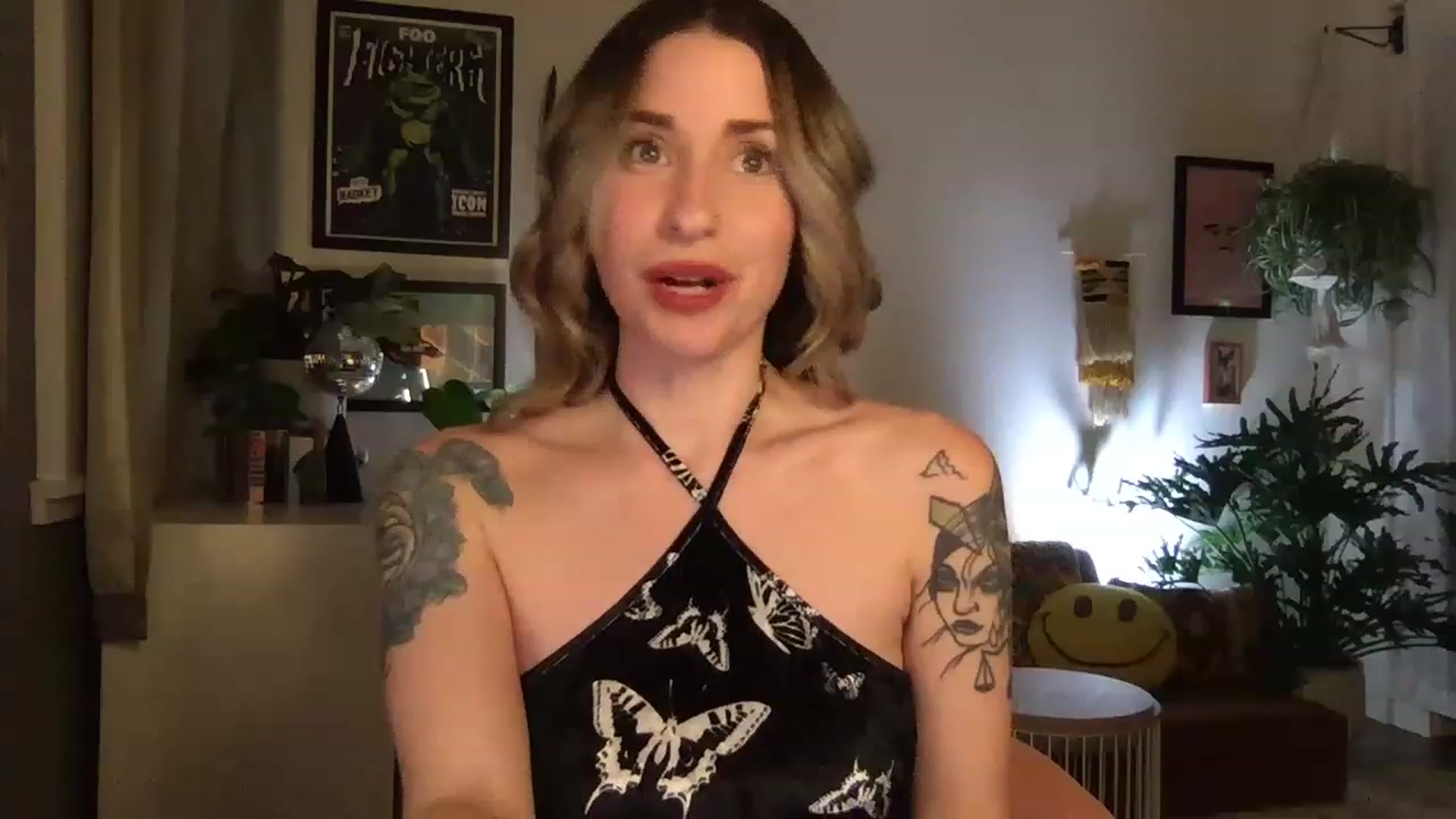 Gallery image thumbnail from PhoebeWoods's myfreecams stream on, 02/18/2023, 05:30 image 7 of 20