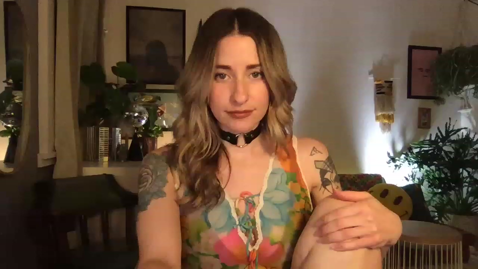 Gallery image thumbnail from PhoebeWoods's myfreecams stream on, 02/23/2023, 03:36 image 2 of 20