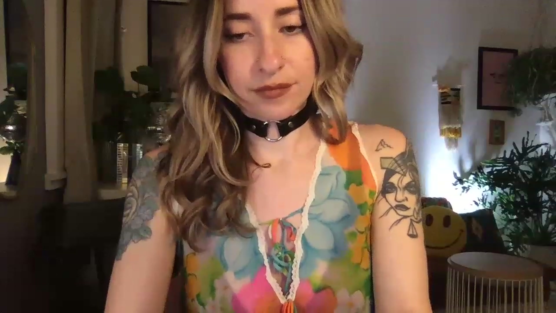 Gallery image thumbnail from PhoebeWoods's myfreecams stream on, 02/23/2023, 03:36 image 18 of 20