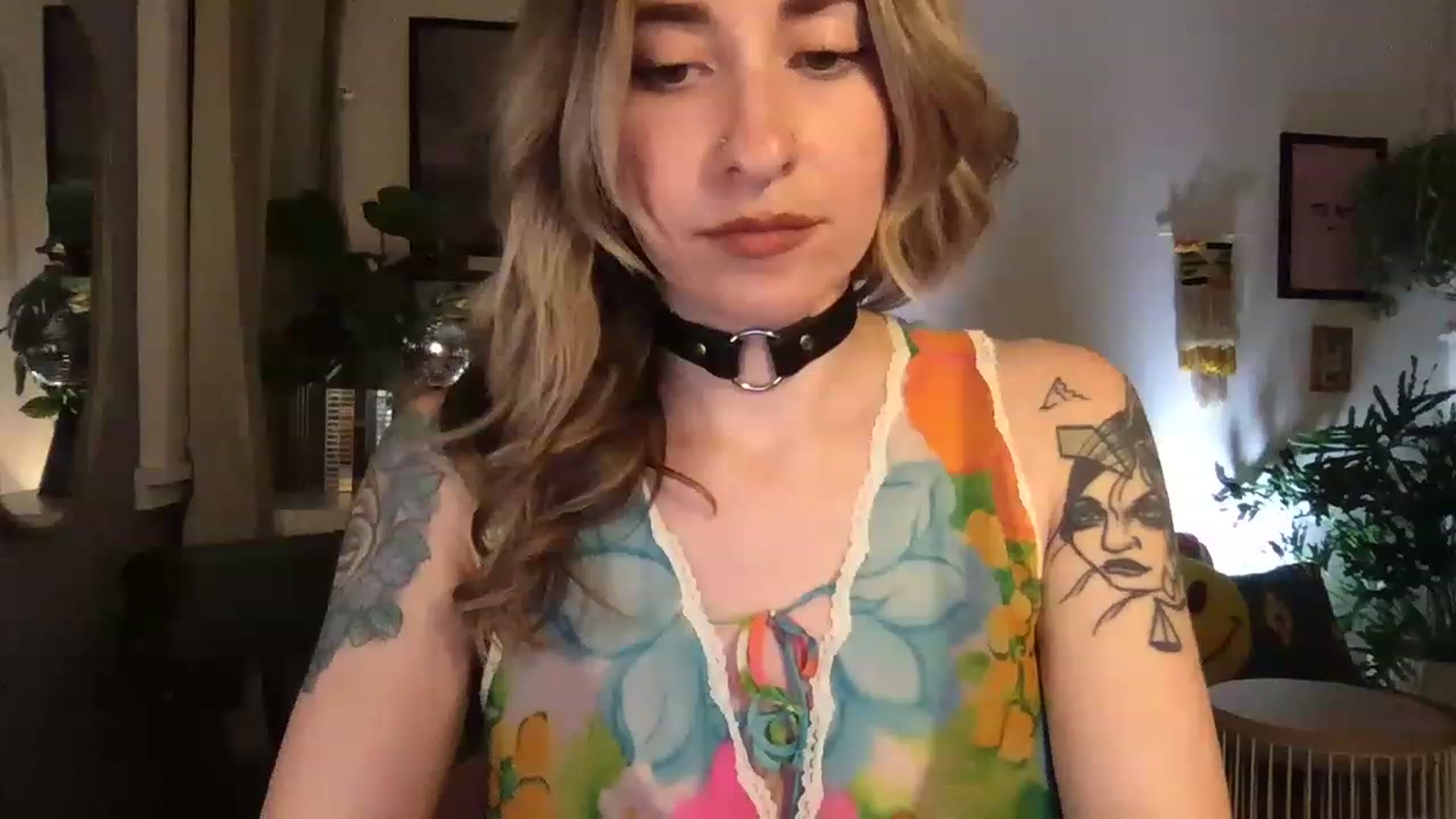 Gallery image thumbnail from PhoebeWoods's myfreecams stream on, 02/23/2023, 03:36 image 13 of 20