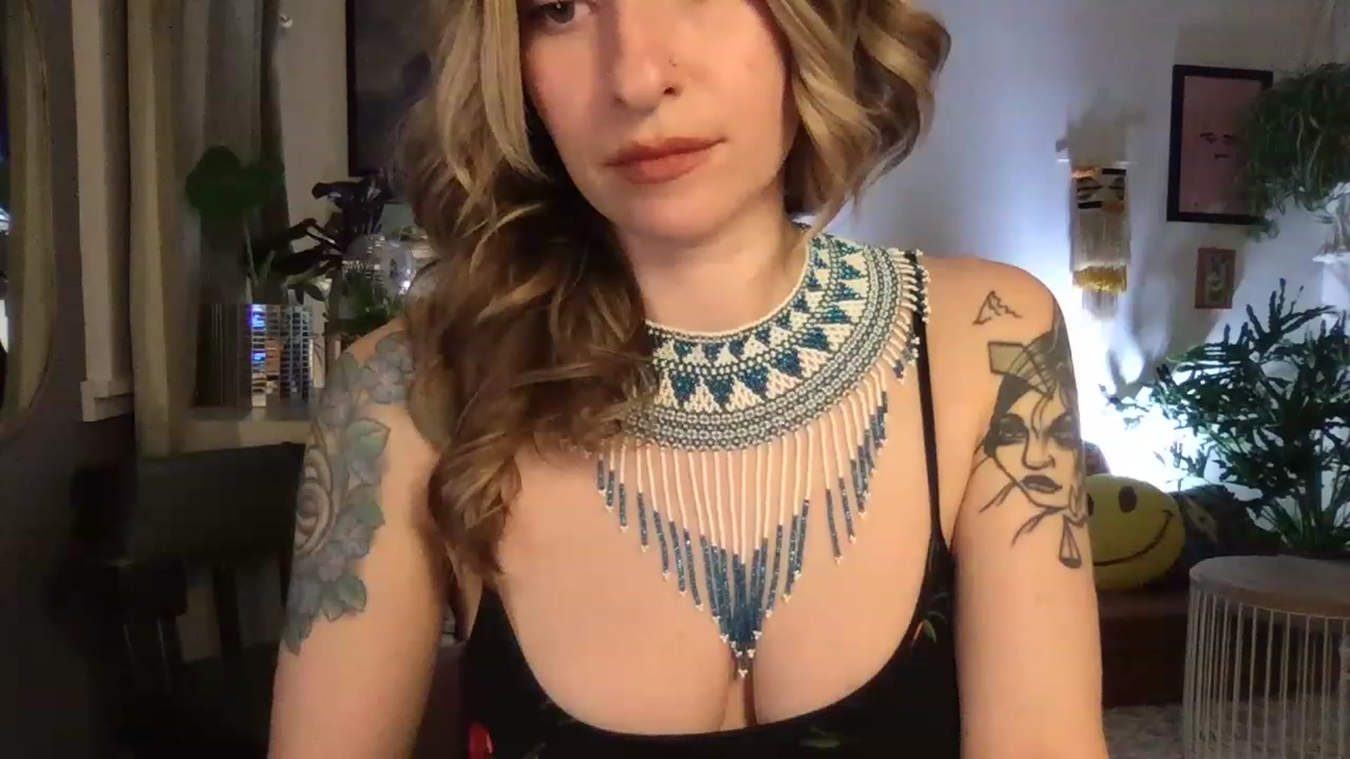 Gallery image thumbnail from PhoebeWoods's myfreecams stream on, 02/25/2023, 04:28 image 14 of 20