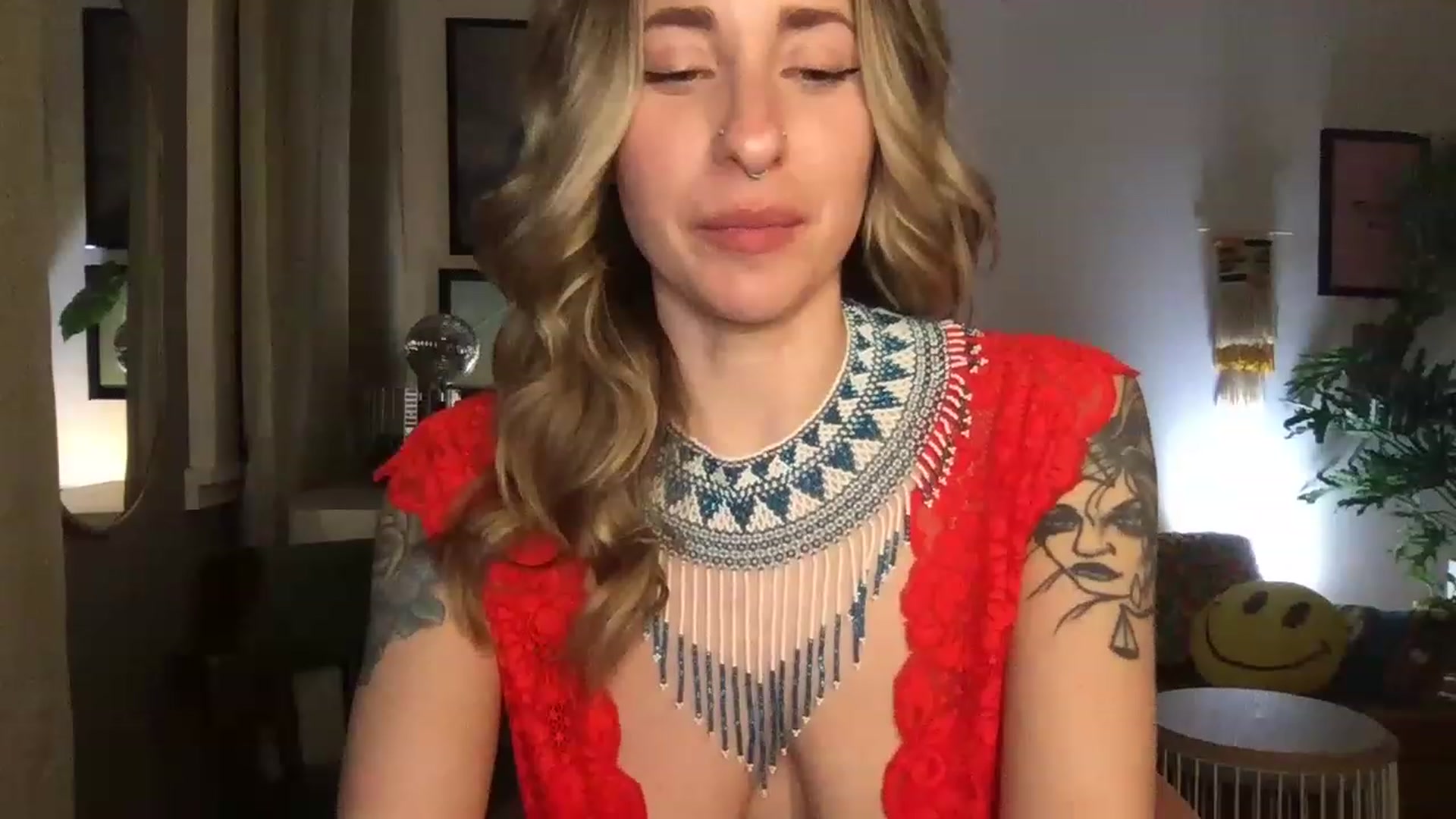 Gallery image thumbnail from PhoebeWoods's myfreecams stream on, 03/01/2023, 06:46 image 15 of 20