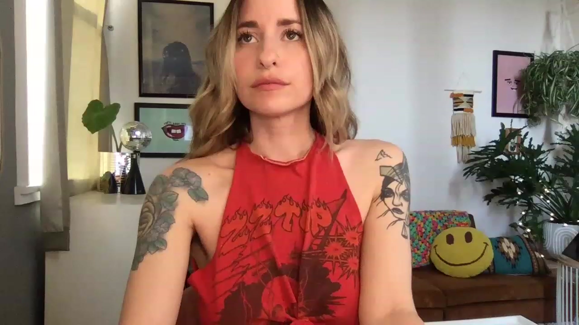 Gallery image thumbnail from PhoebeWoods's myfreecams stream on, 03/05/2023, 23:00 image 3 of 20