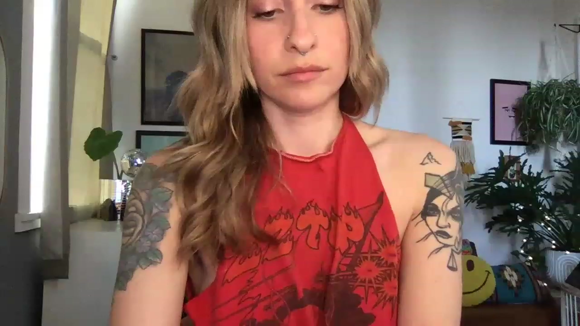 Gallery image thumbnail from PhoebeWoods's myfreecams stream on, 03/05/2023, 23:00 image 7 of 20