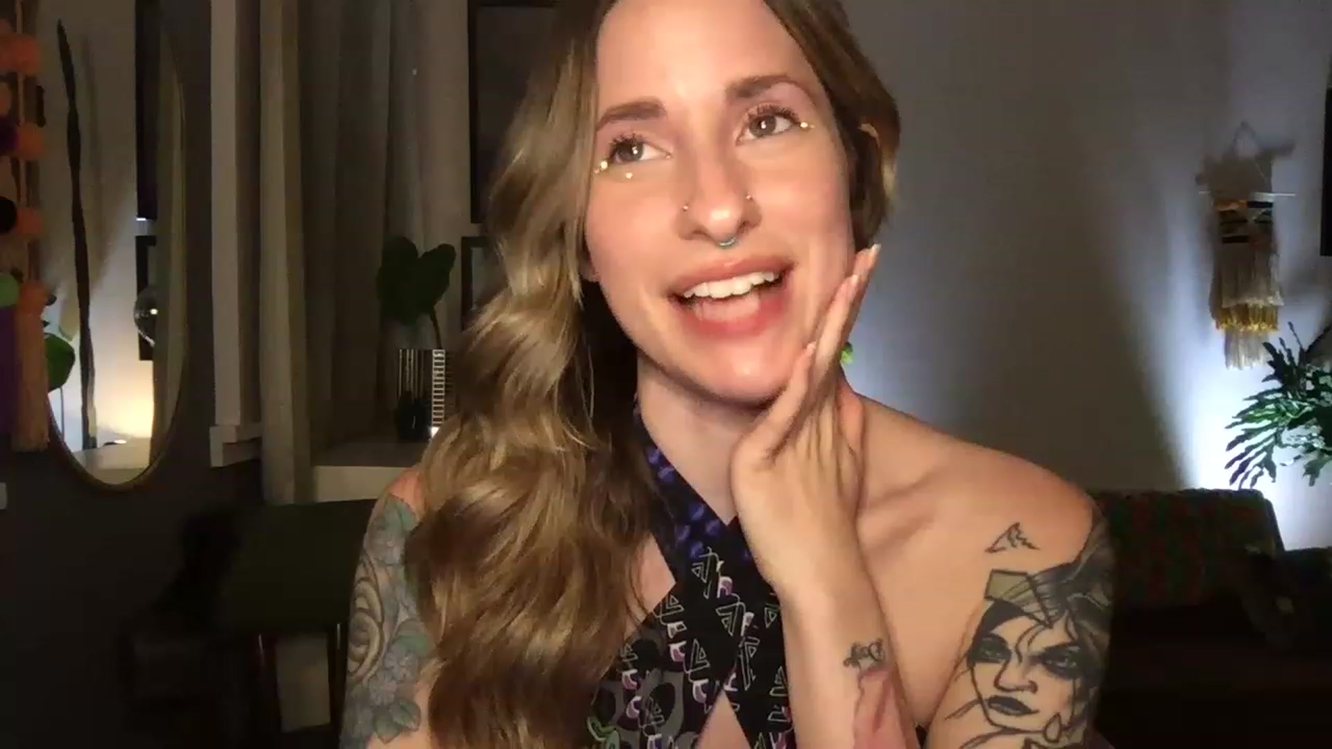 Gallery image thumbnail from PhoebeWoods's myfreecams stream on, 03/08/2023, 04:20 image 12 of 20