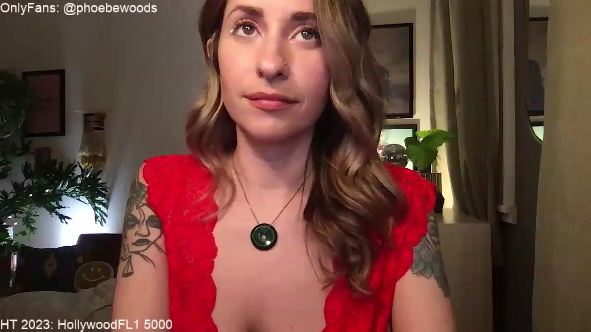 Gallery image thumbnail from PhoebeWoods's myfreecams stream on, 03/17/2023, 02:41 image 3 of 20
