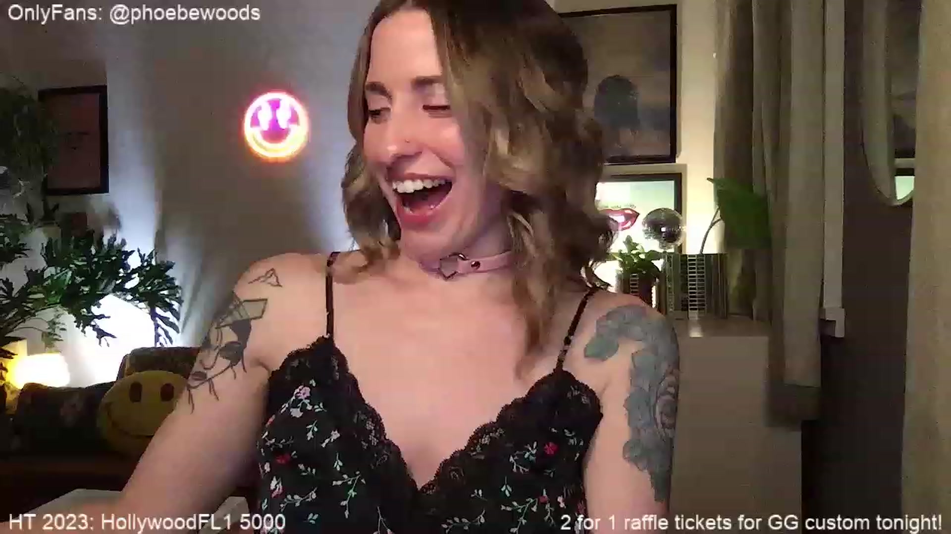 Gallery image thumbnail from PhoebeWoods's myfreecams stream on, 03/21/2023, 03:33 image 3 of 20
